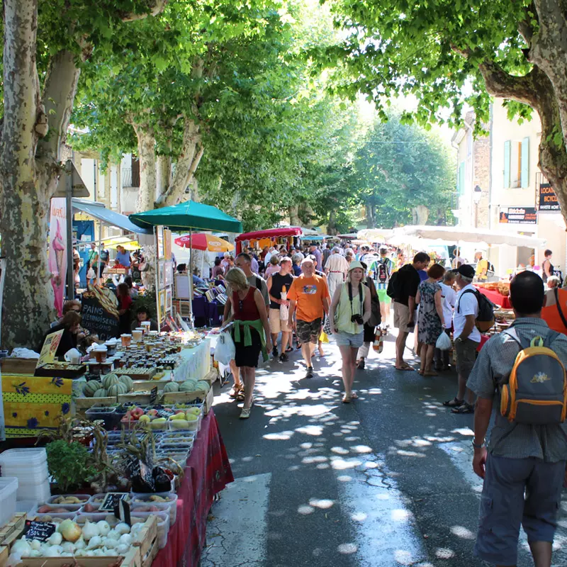 The large Provençal market