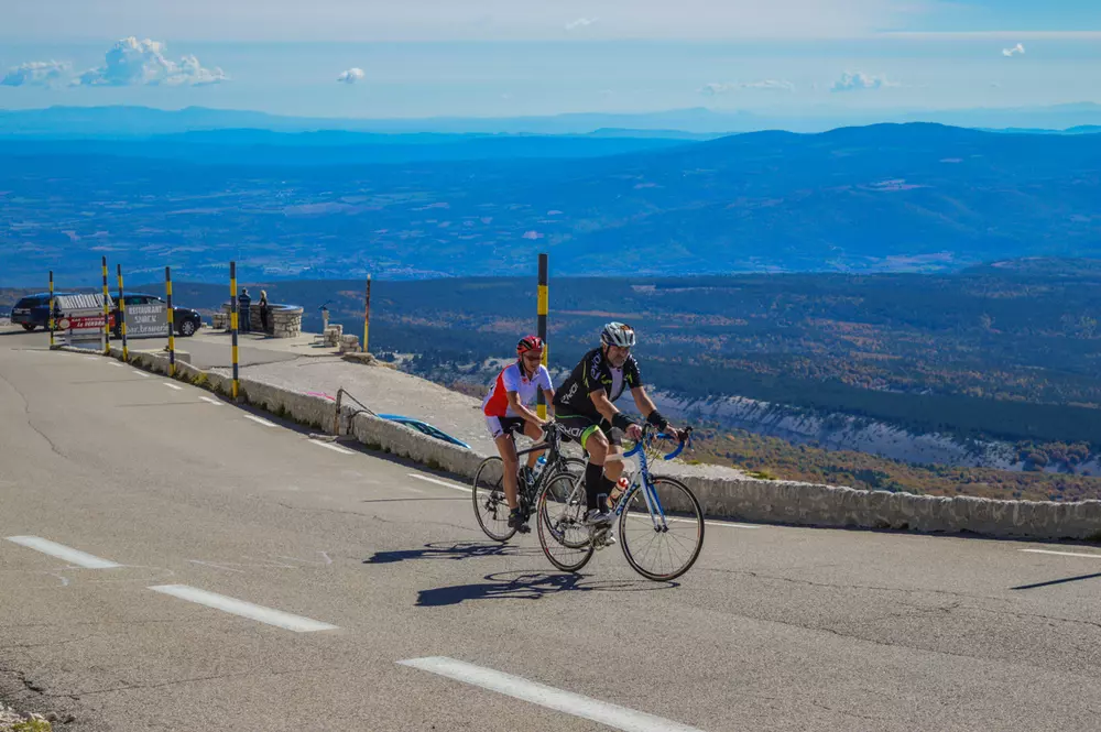 Découvrir la campagne du Mont Ventoux à vélo...