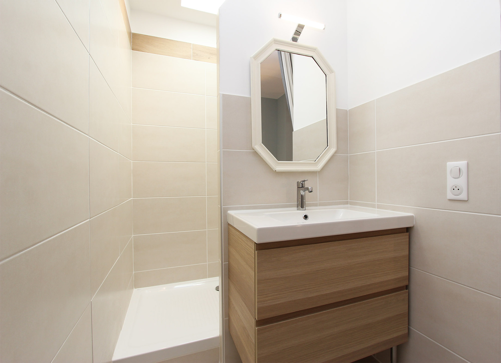The shower room