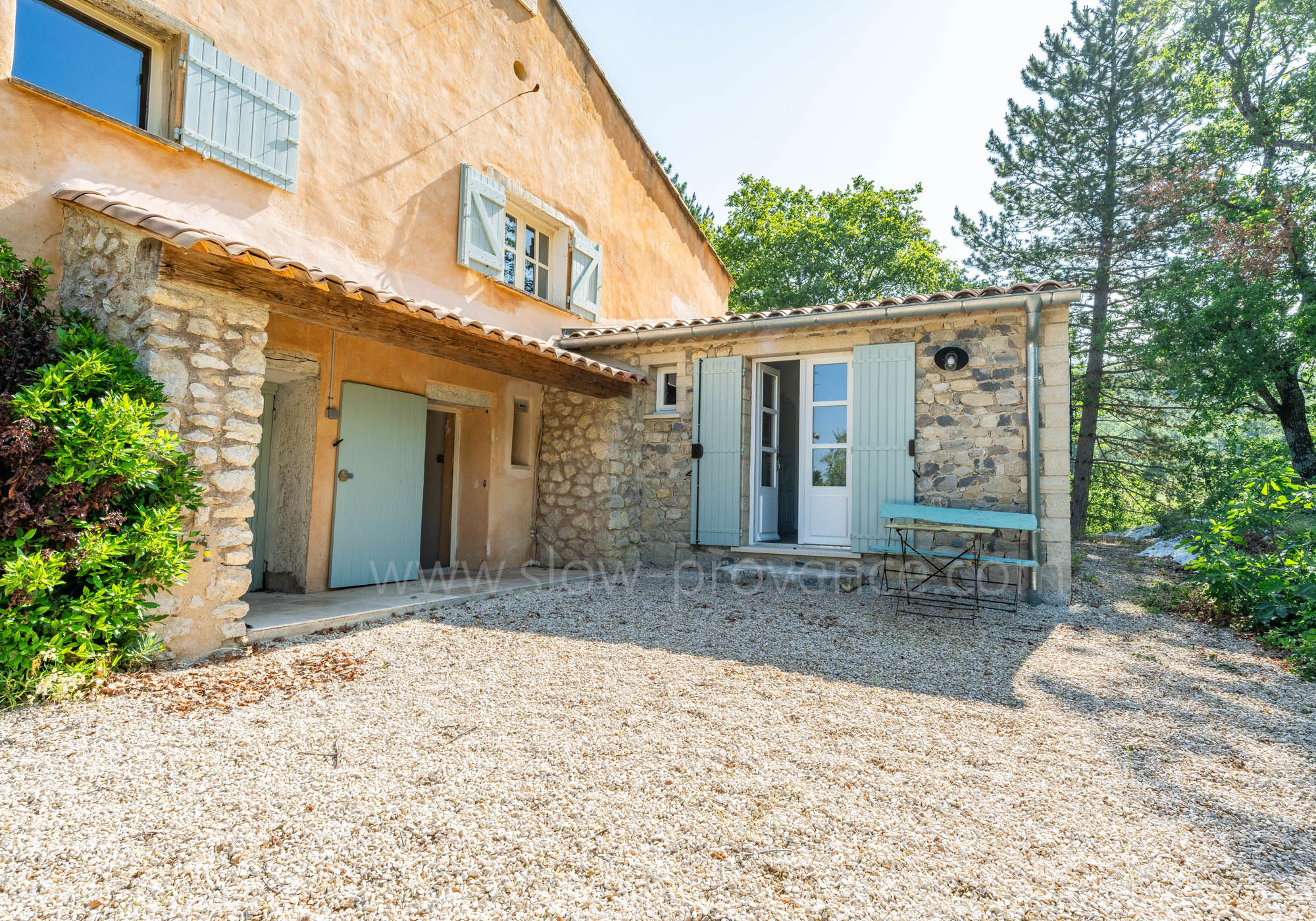 2 chambres indépendantes en rez-de-jardin