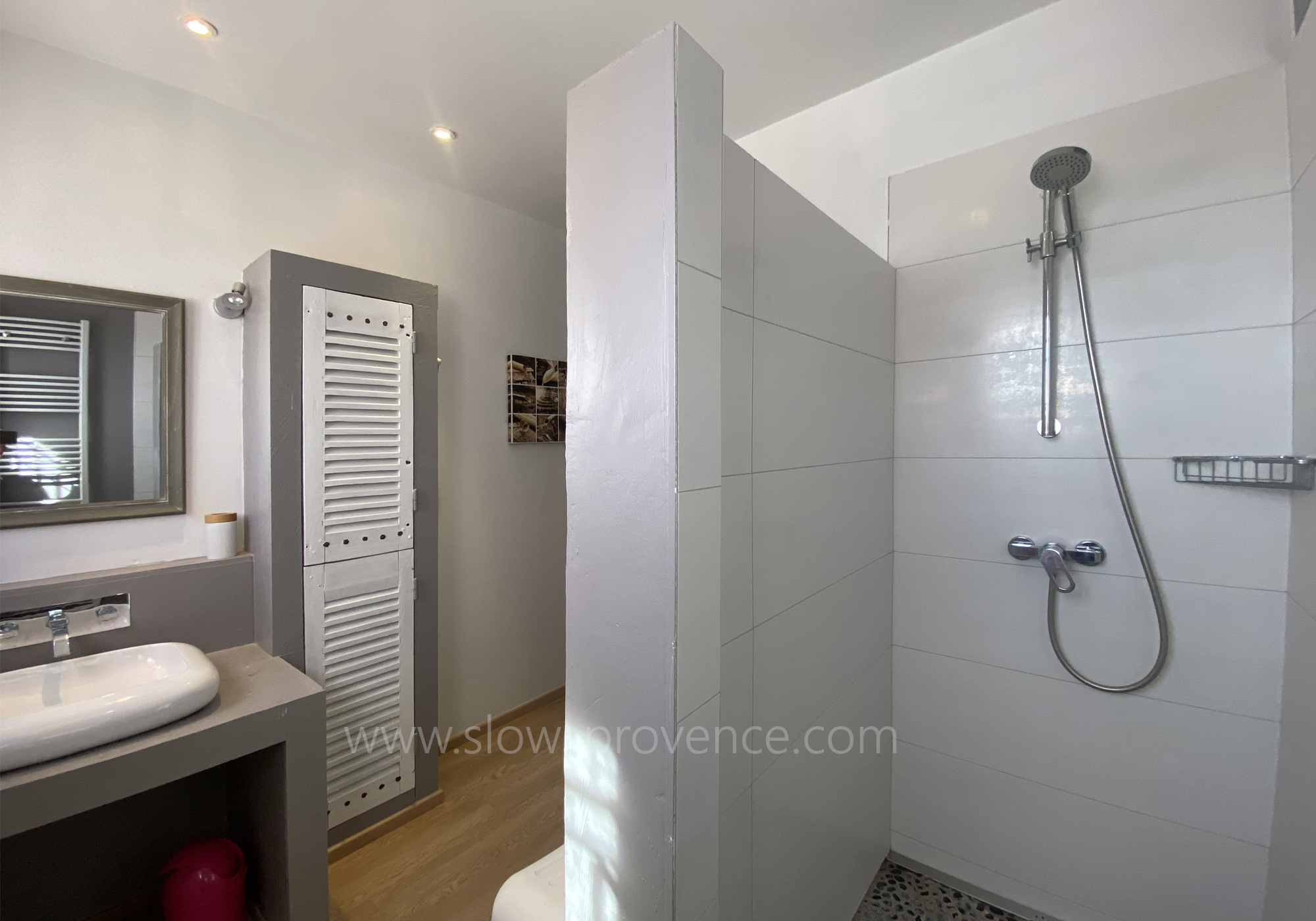 Salle d'eau de la chambre 4