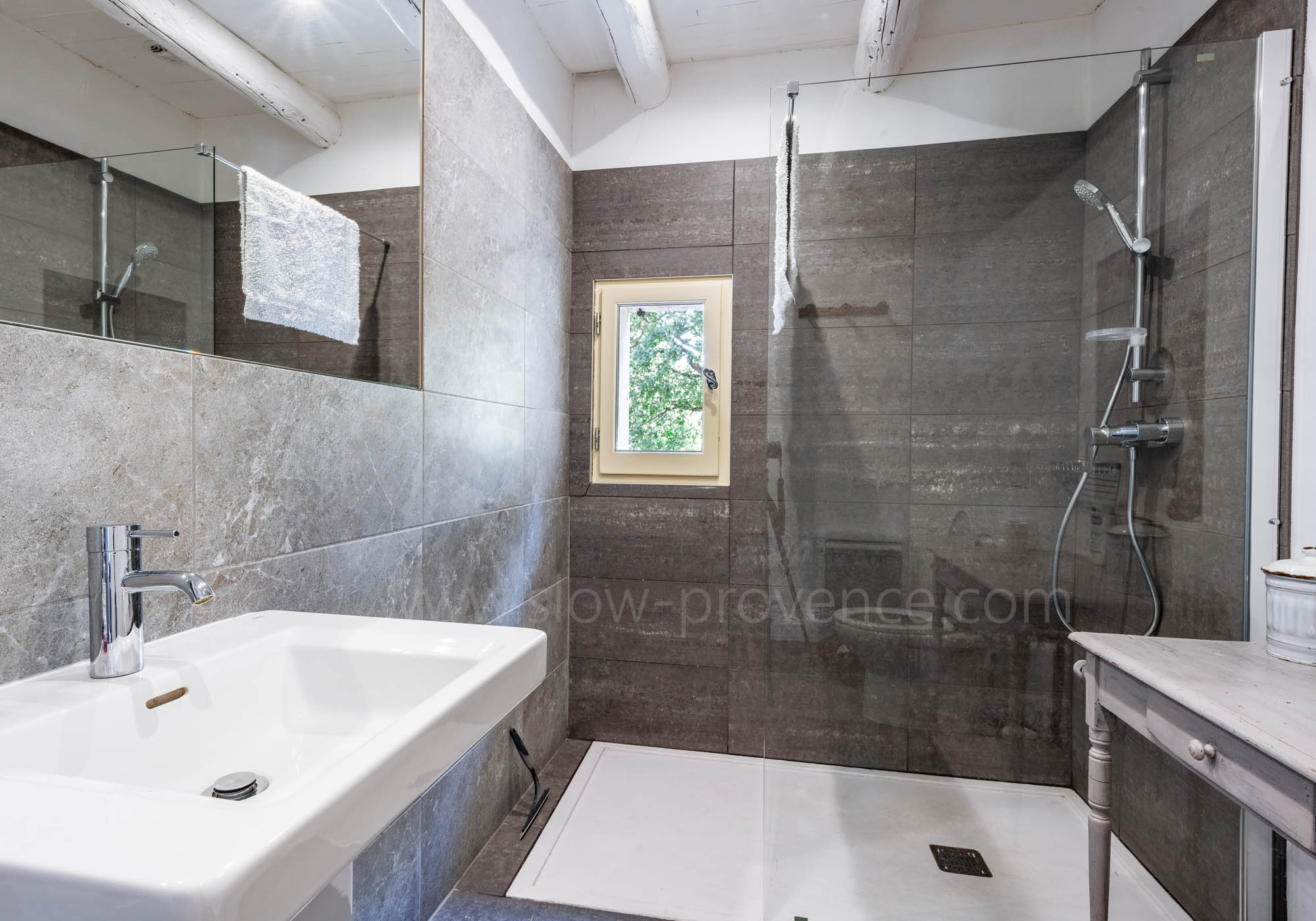 Salle de bain 1