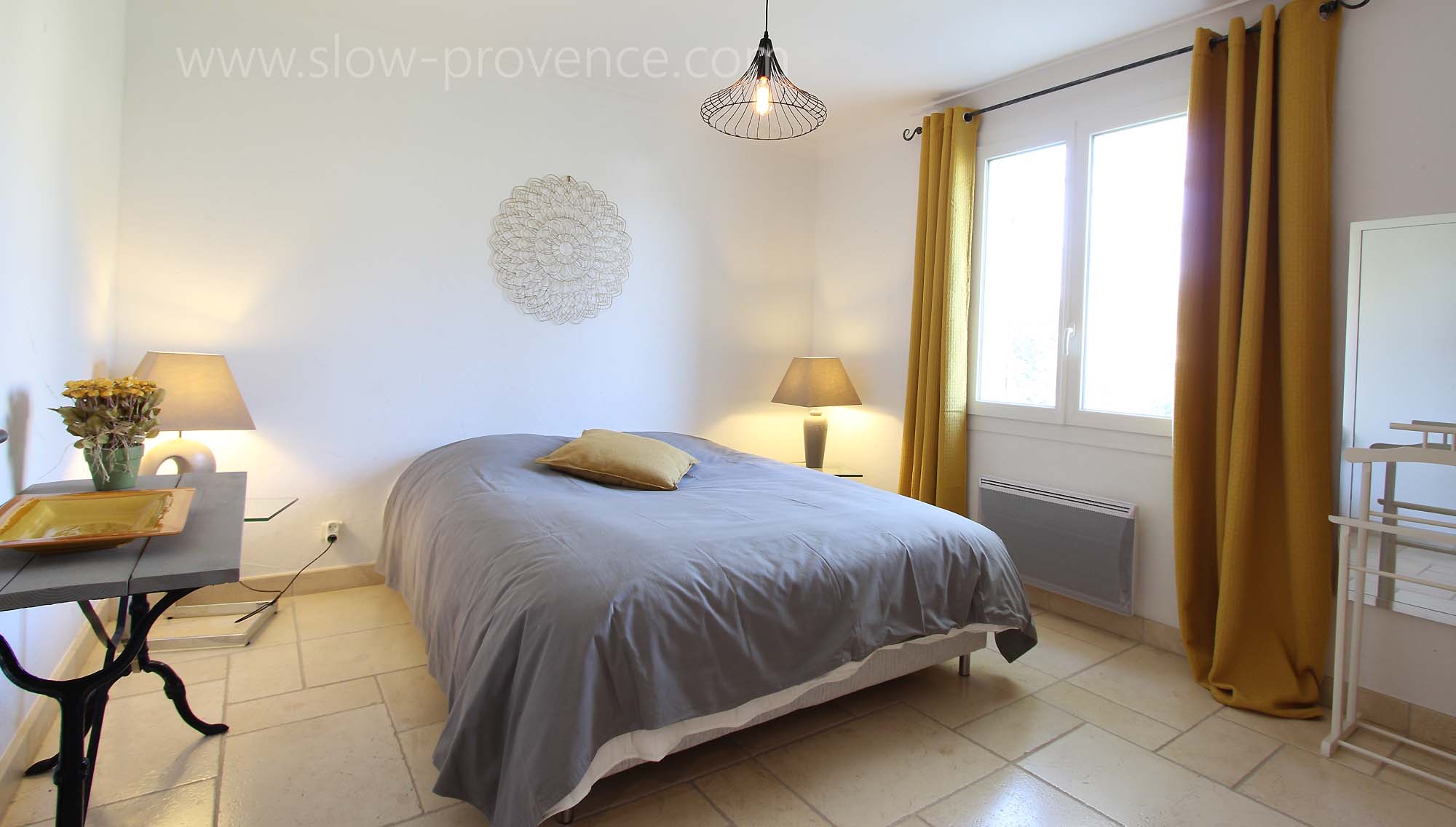 Chambre 1 au rez-de-chaussée