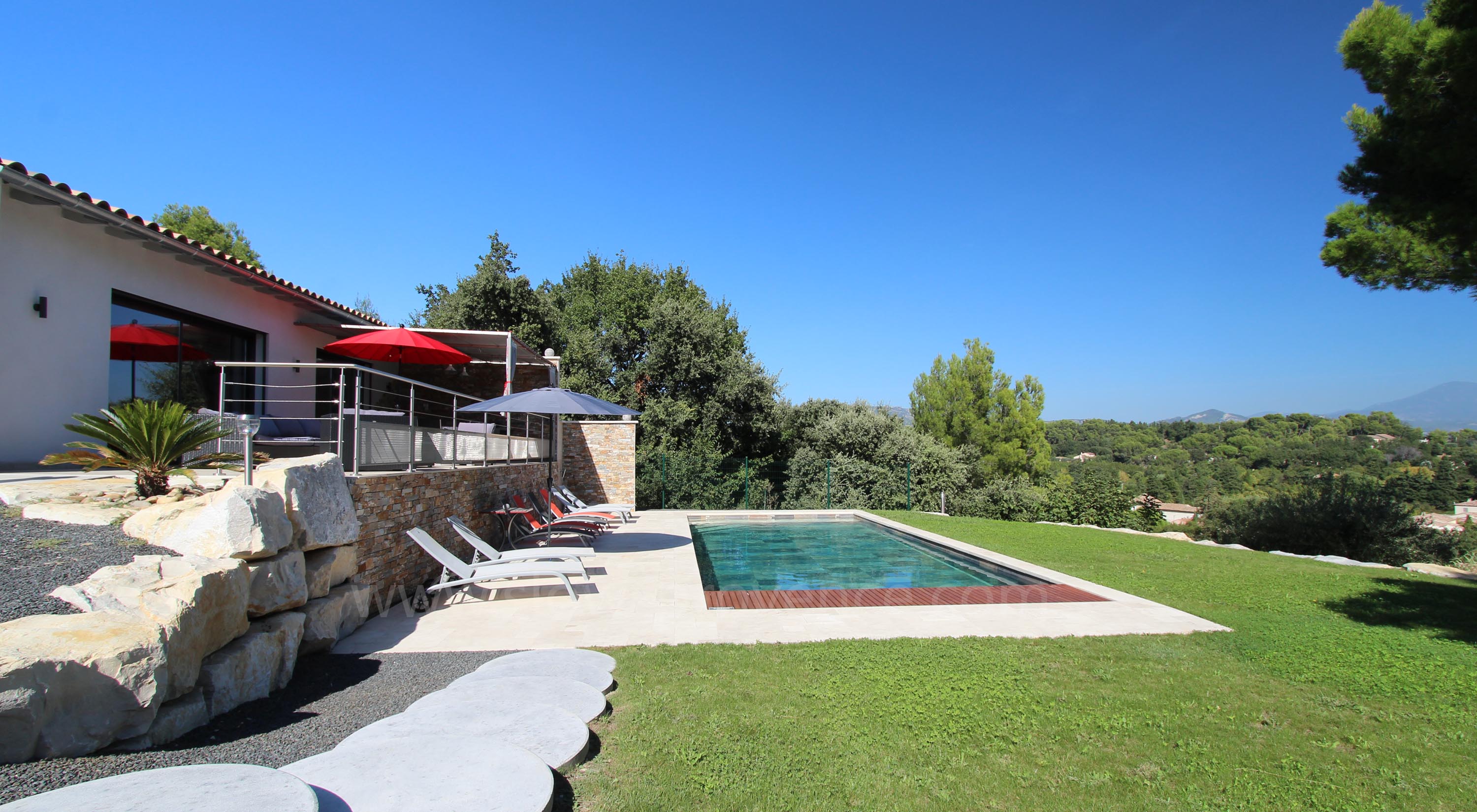 Piscine 12m X 4.80m