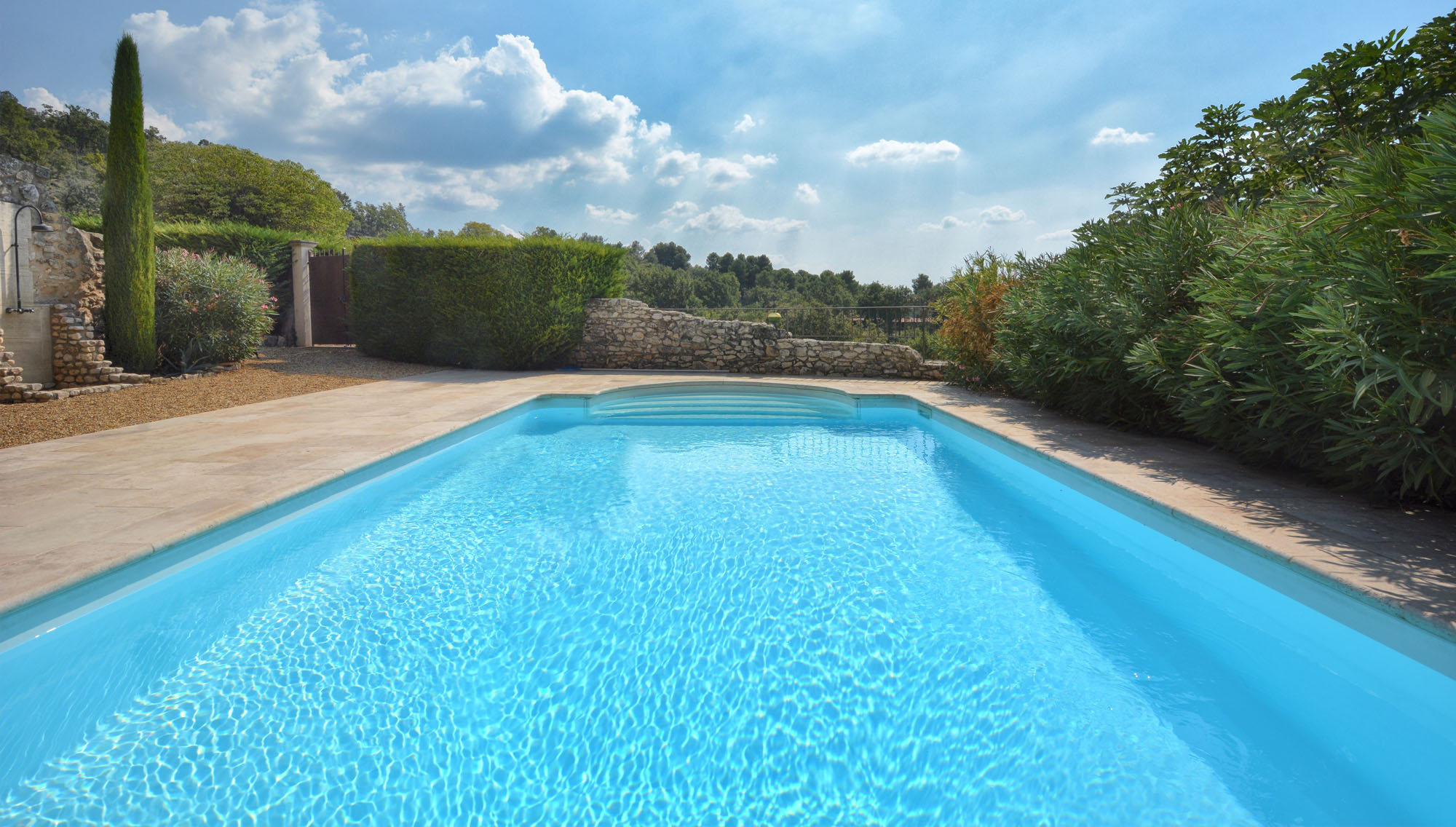 Private swimming-pool with view