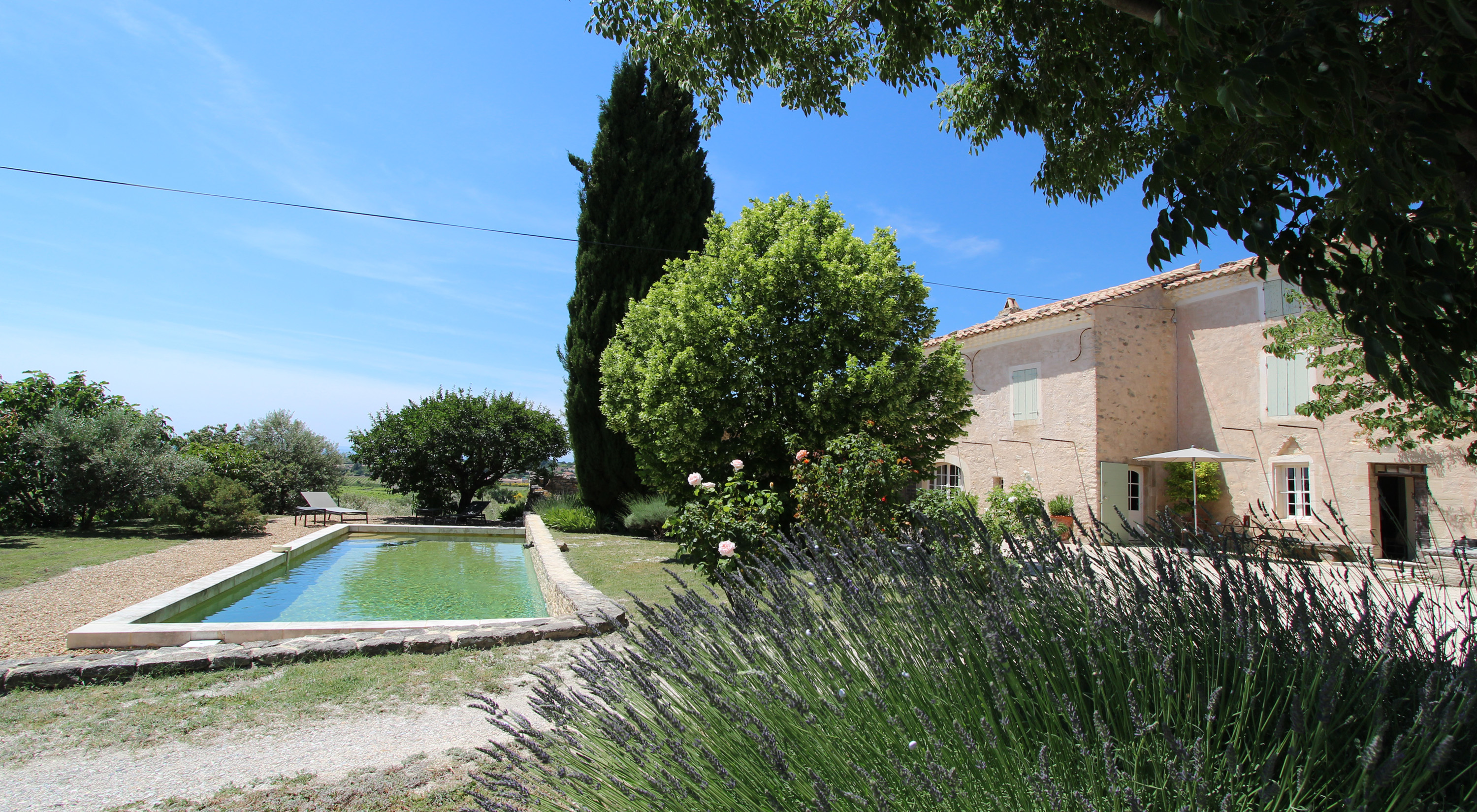 Land of 850 m²