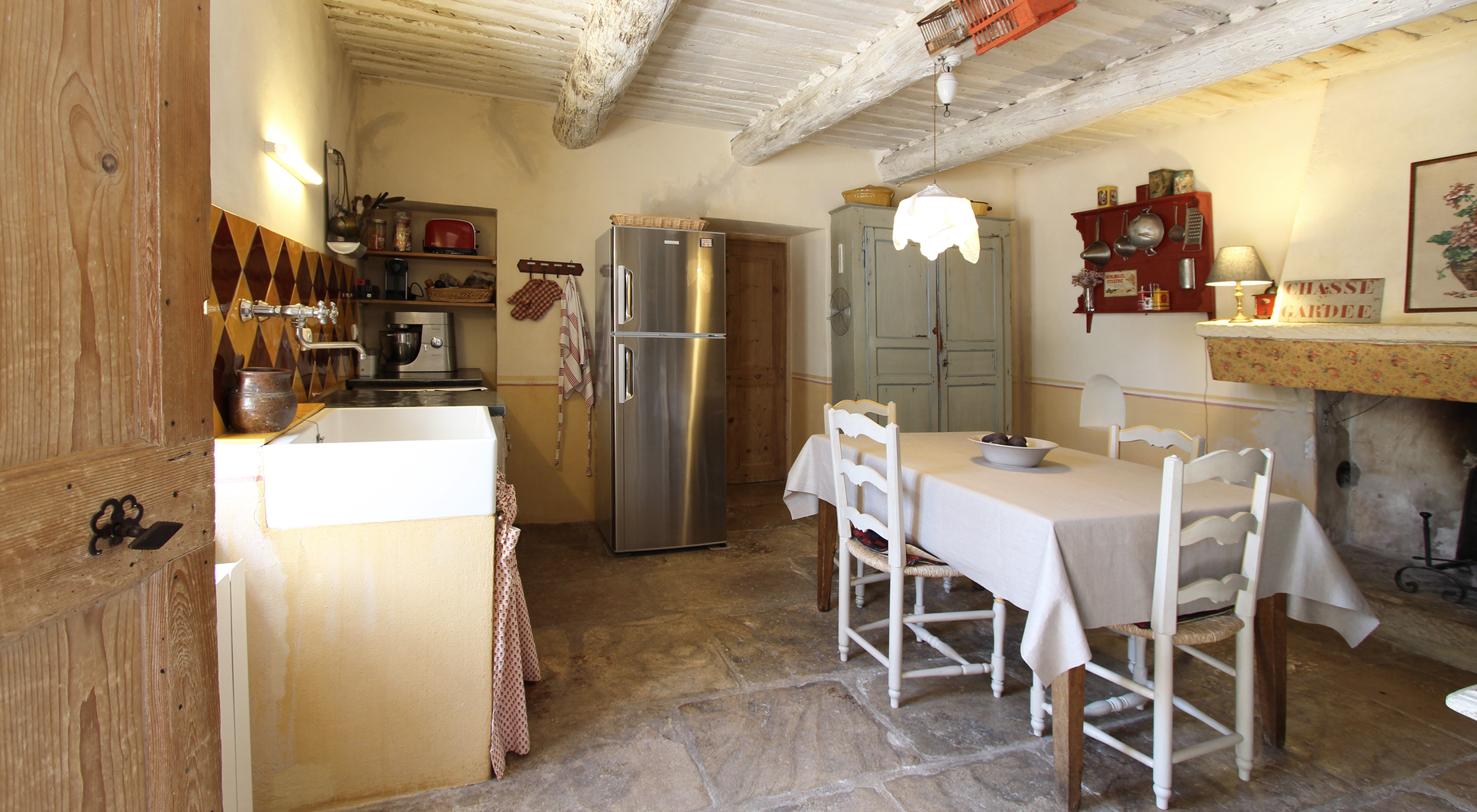 Furnished kitchen