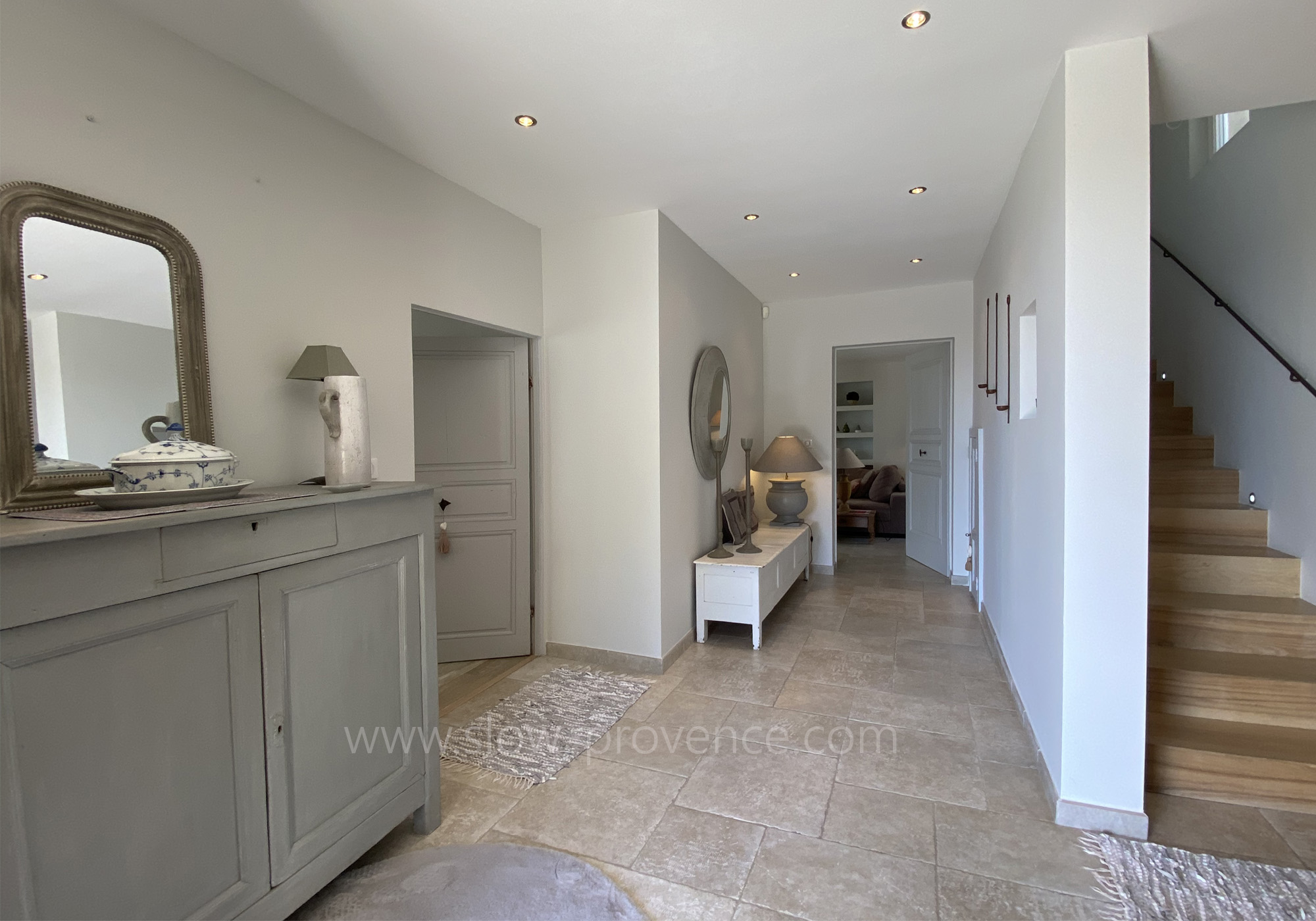 Couloir vers les chambres