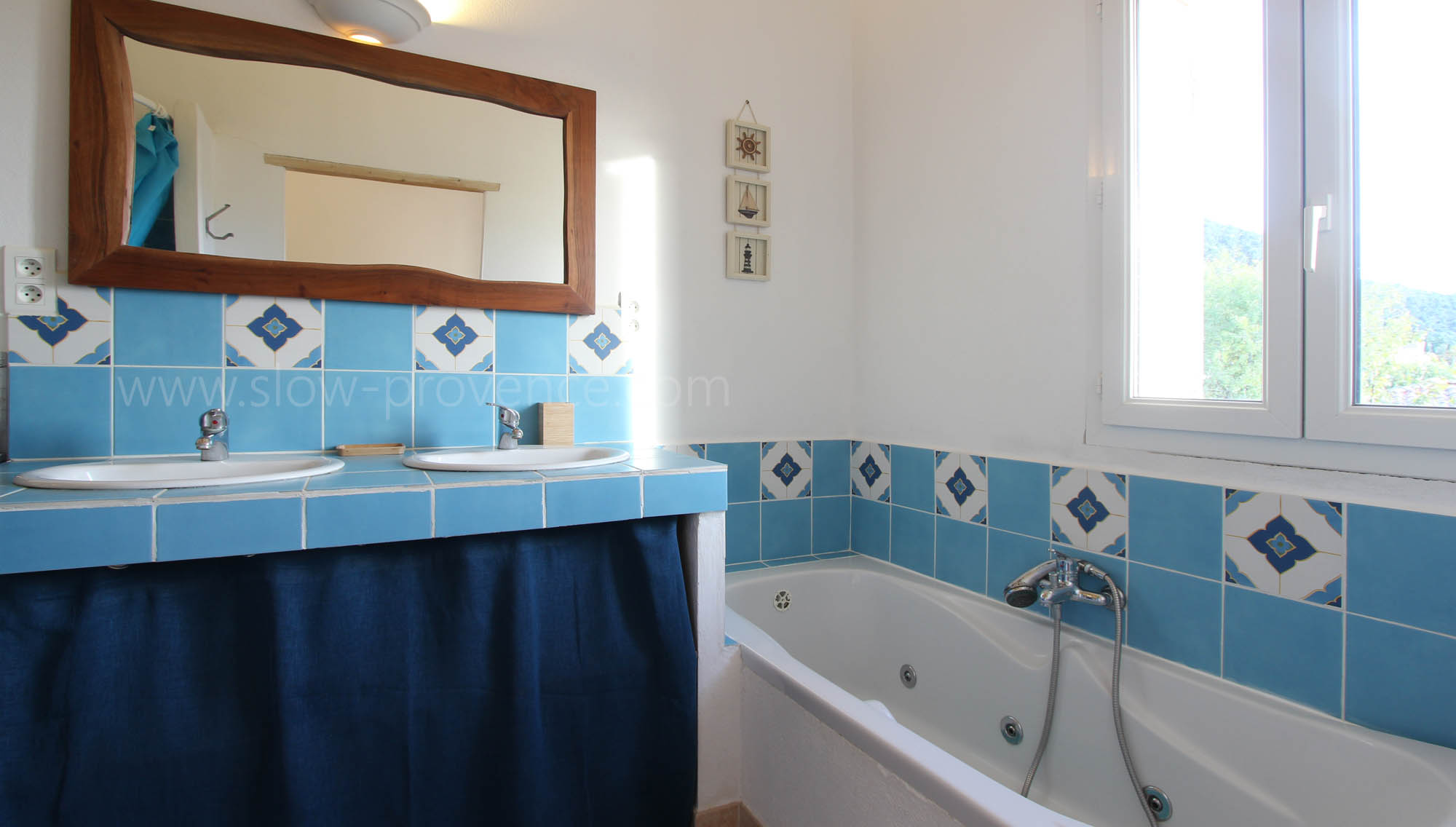 Bedroom 5 ensuite