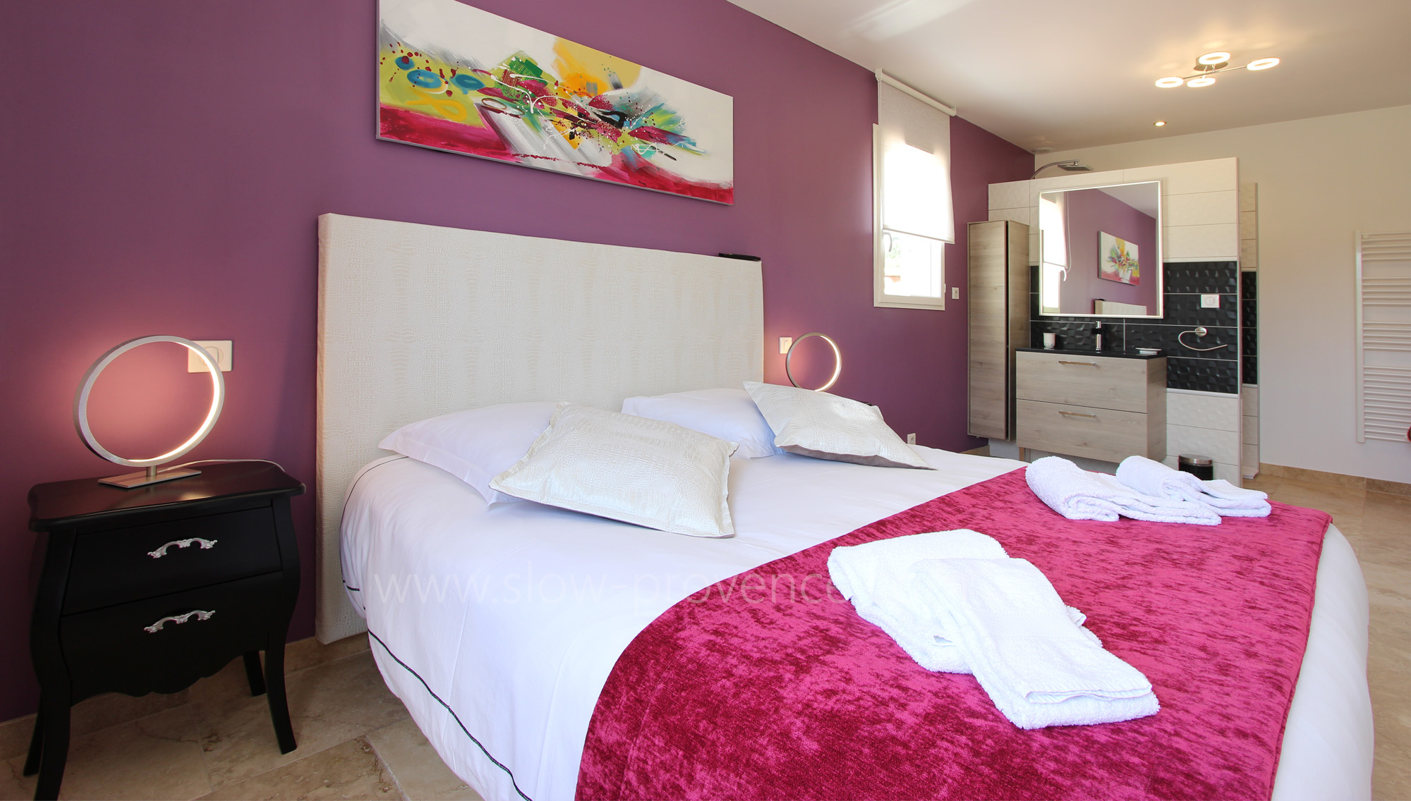 Chambre parentale et sa salle de bain privative