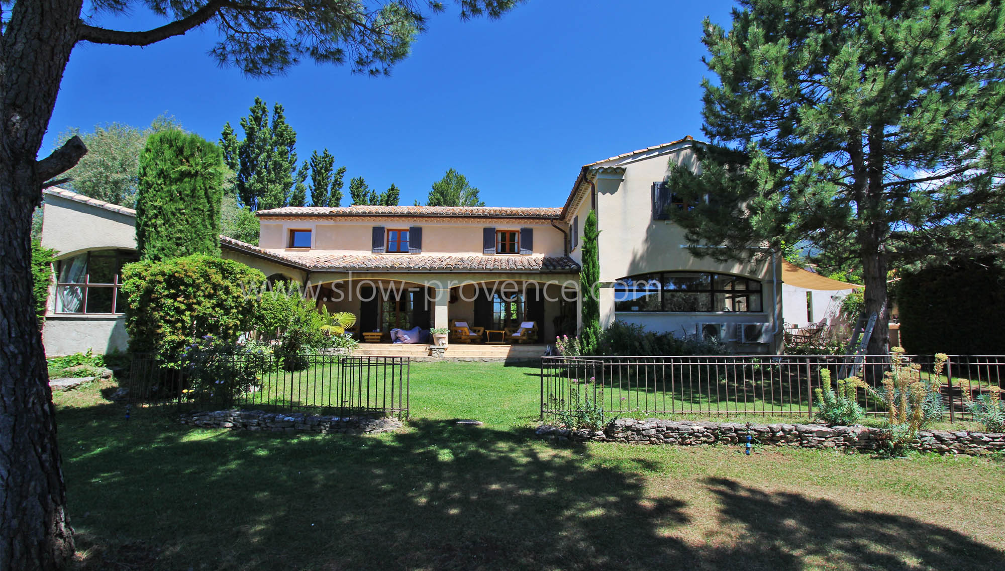 Belle maison provençale