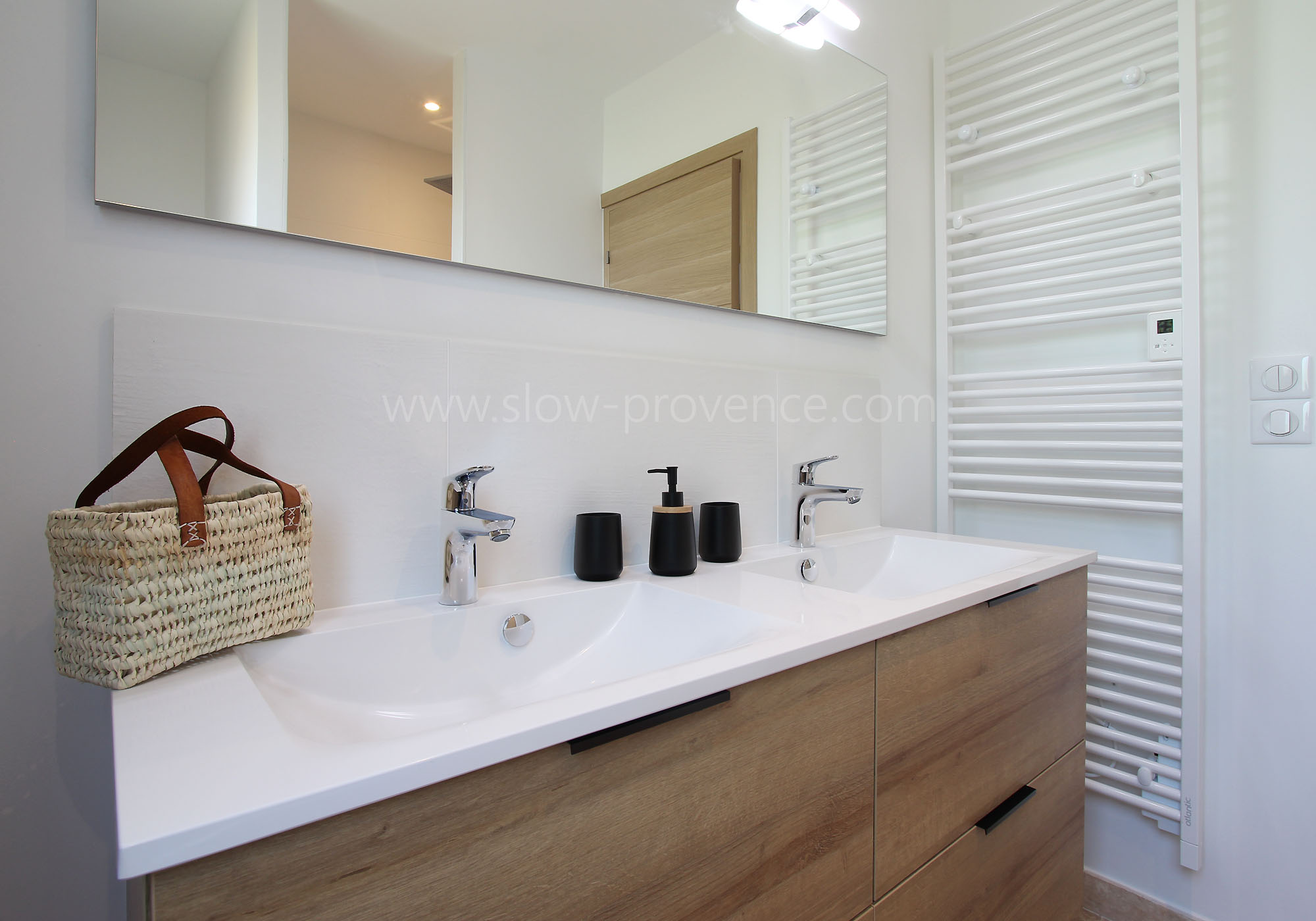 Salle de bain (partagée par les chambres 1 et 3)