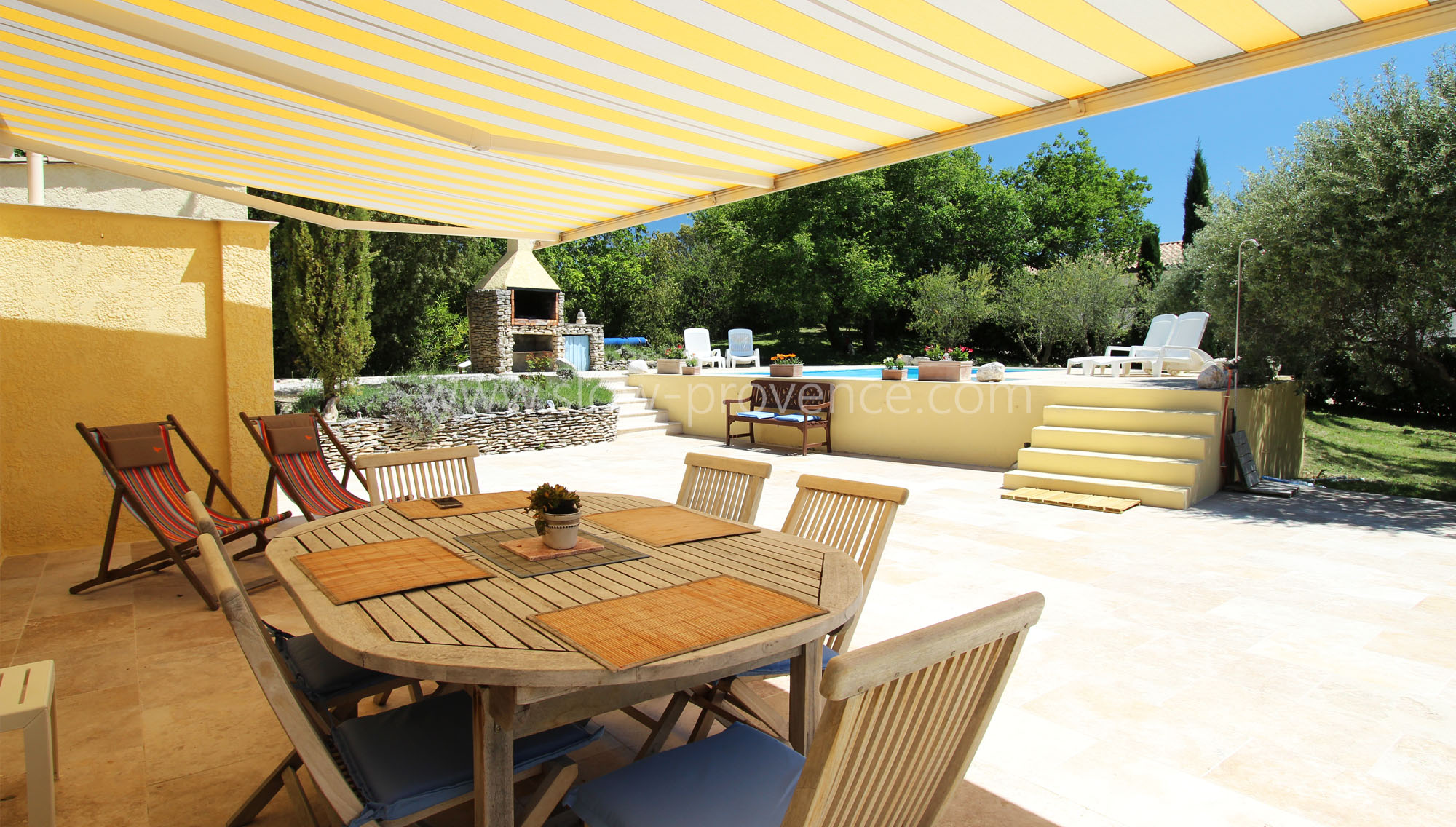 Terrasse ombragée