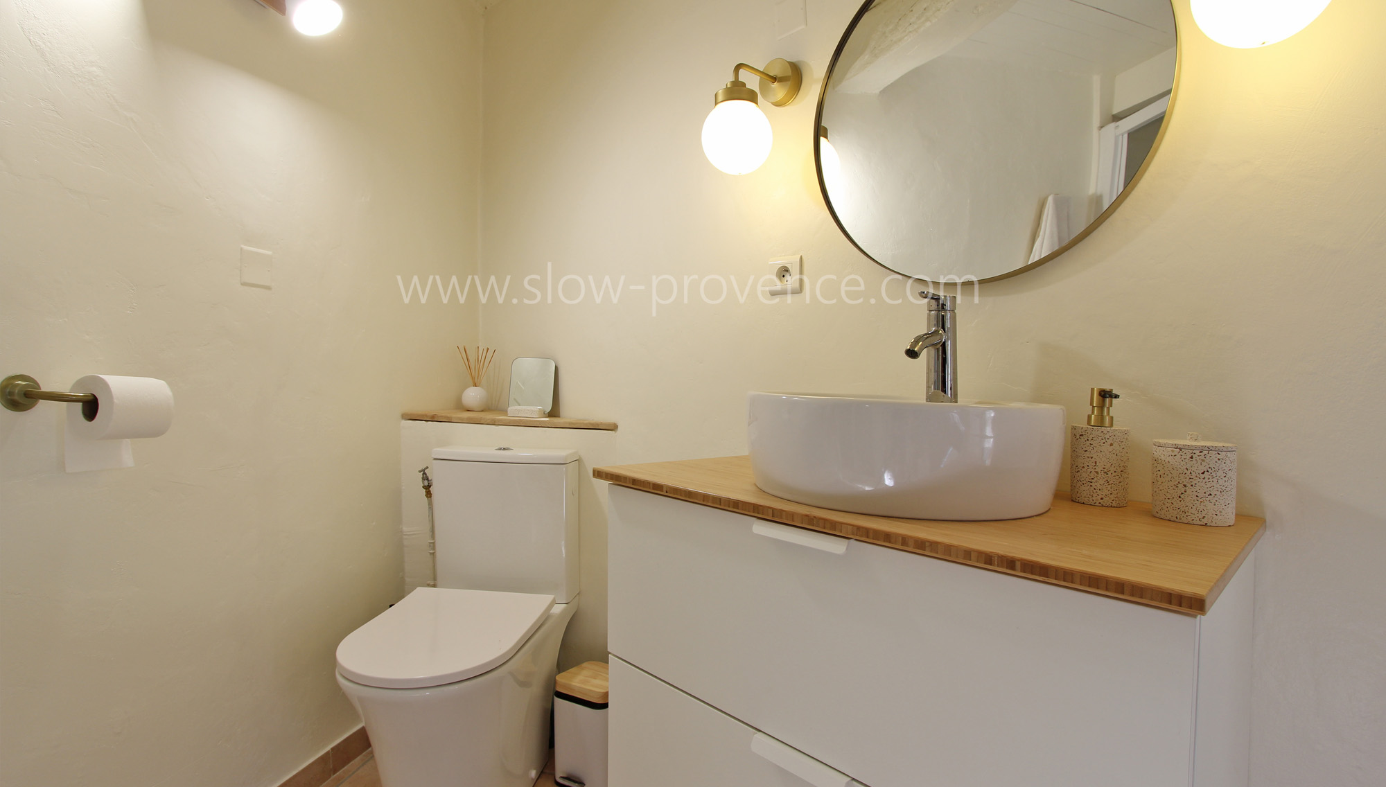 Bathroom 2