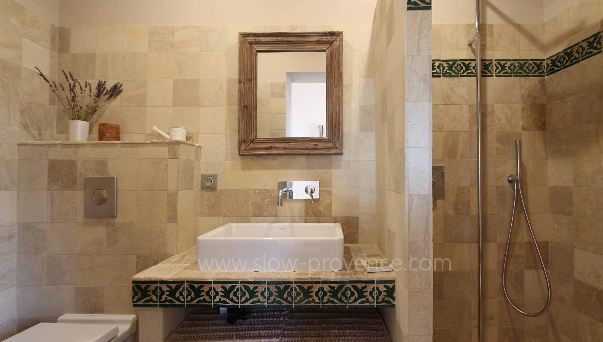 Dépendance - salle de douche privative 6