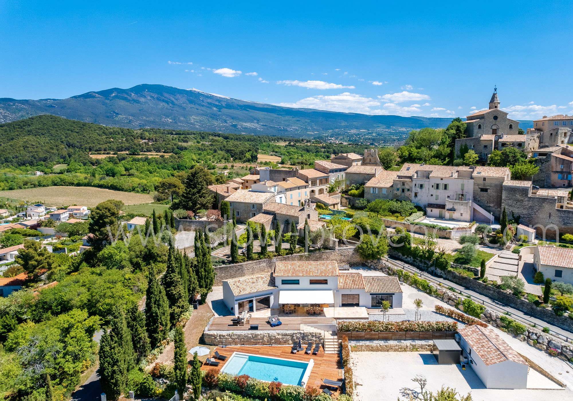 Crillon le Brave et le Mont Ventoux