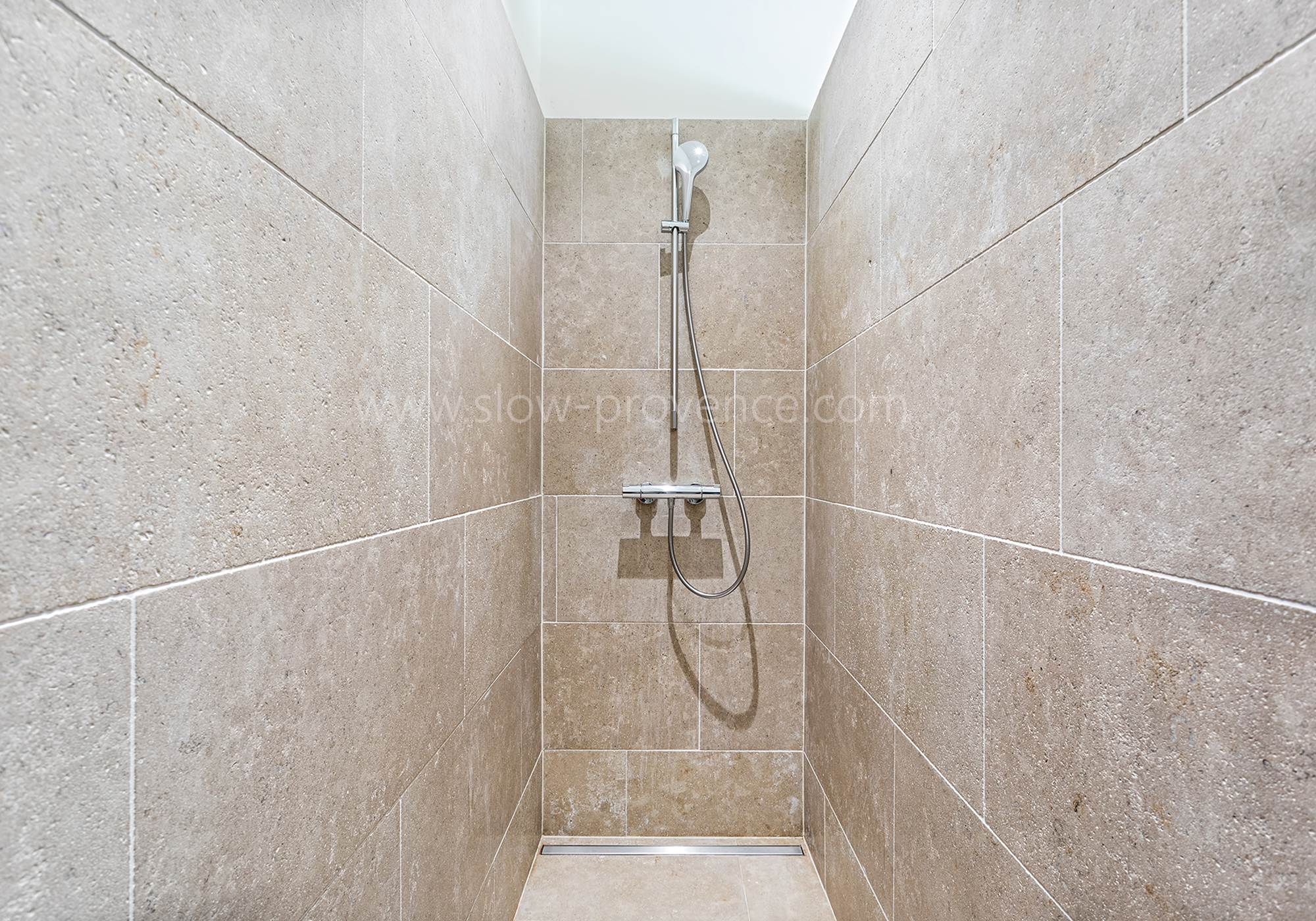 Douche à l'italienne