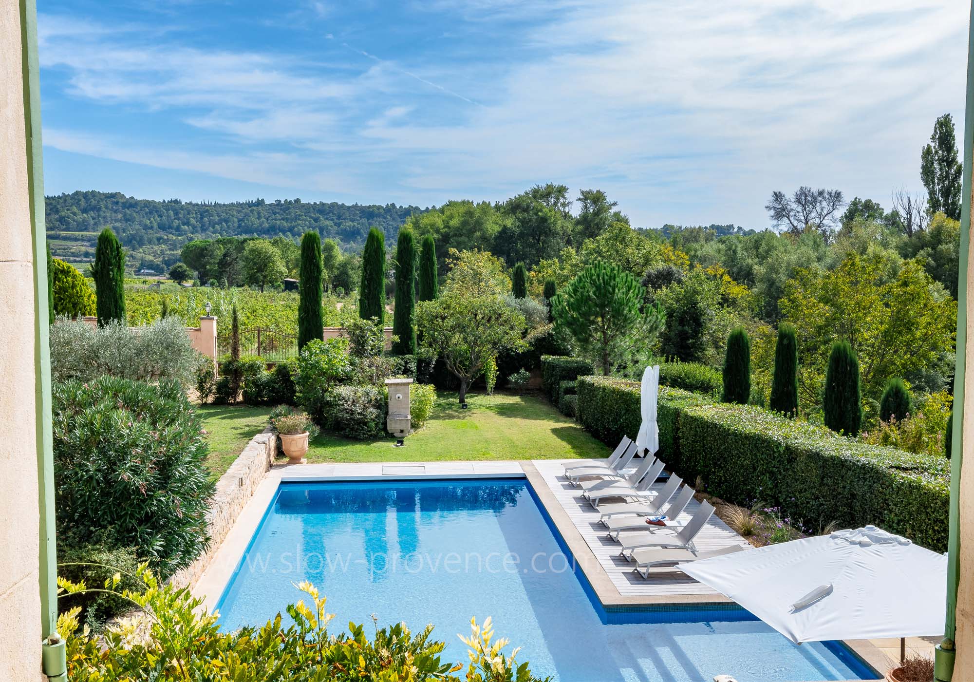 Heated swimming pool with view