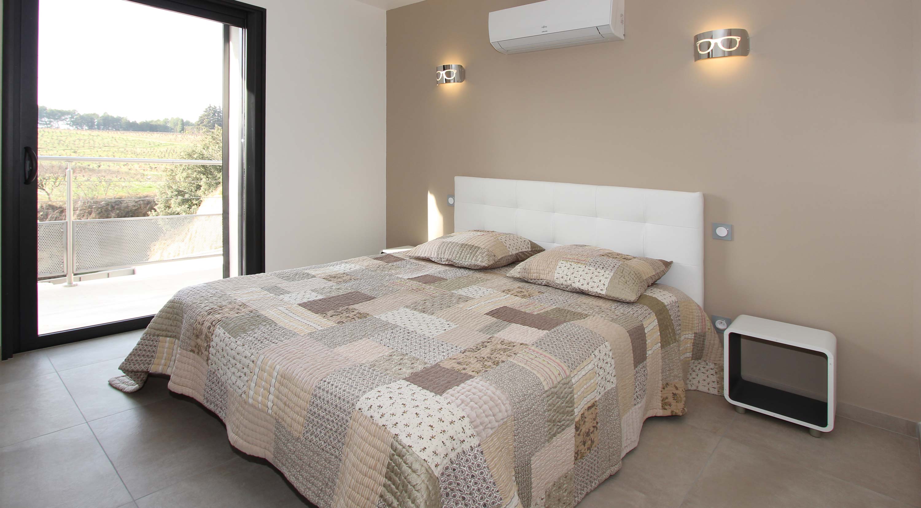 Chambre 2 avec SdB et balcon