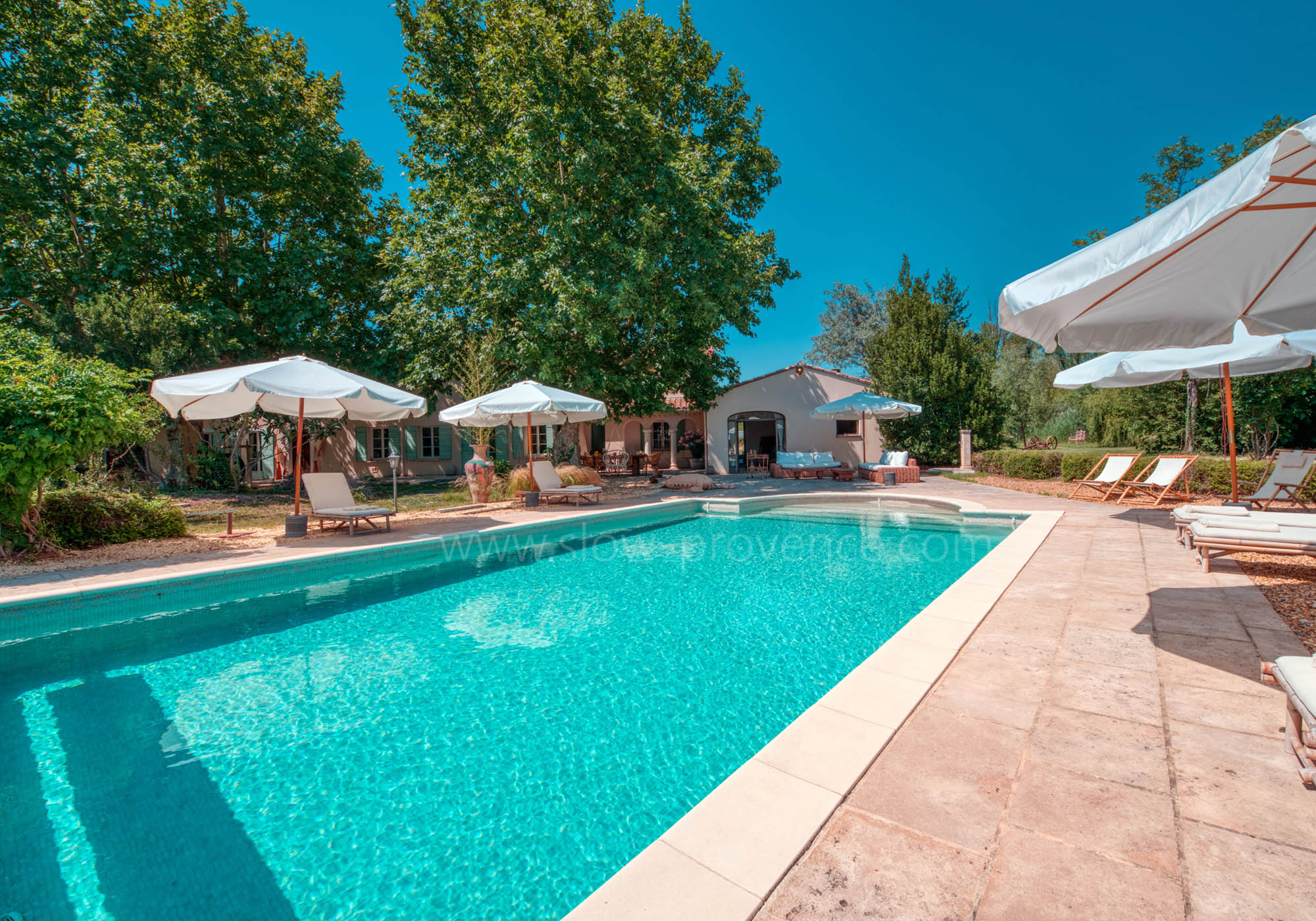 Une piscine de 12X6m chauffée