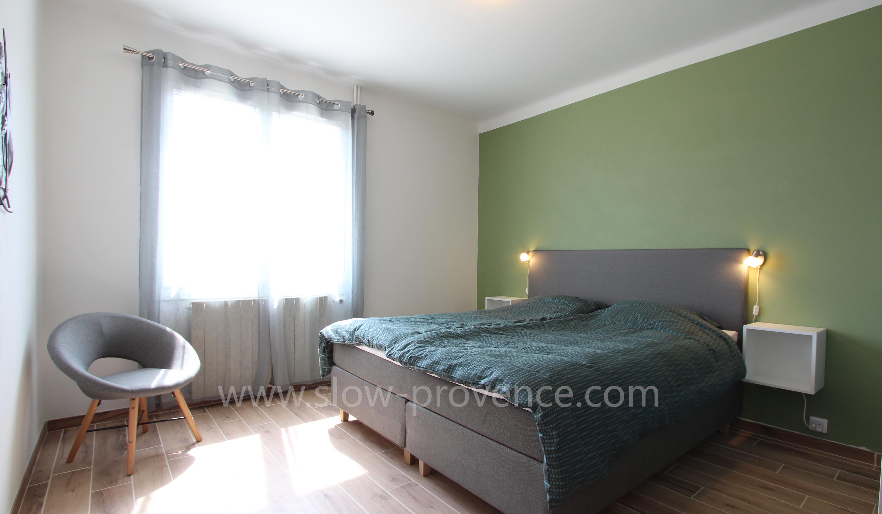 Chambre 2 : Lit 180 x 200