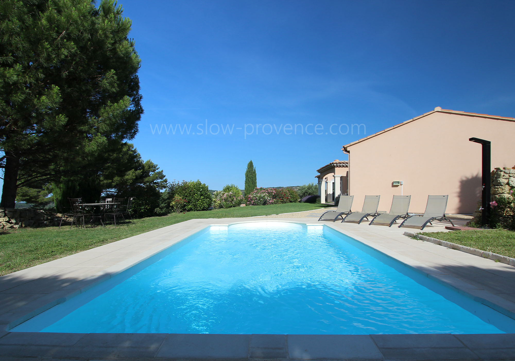 Swimming-pool and garden
