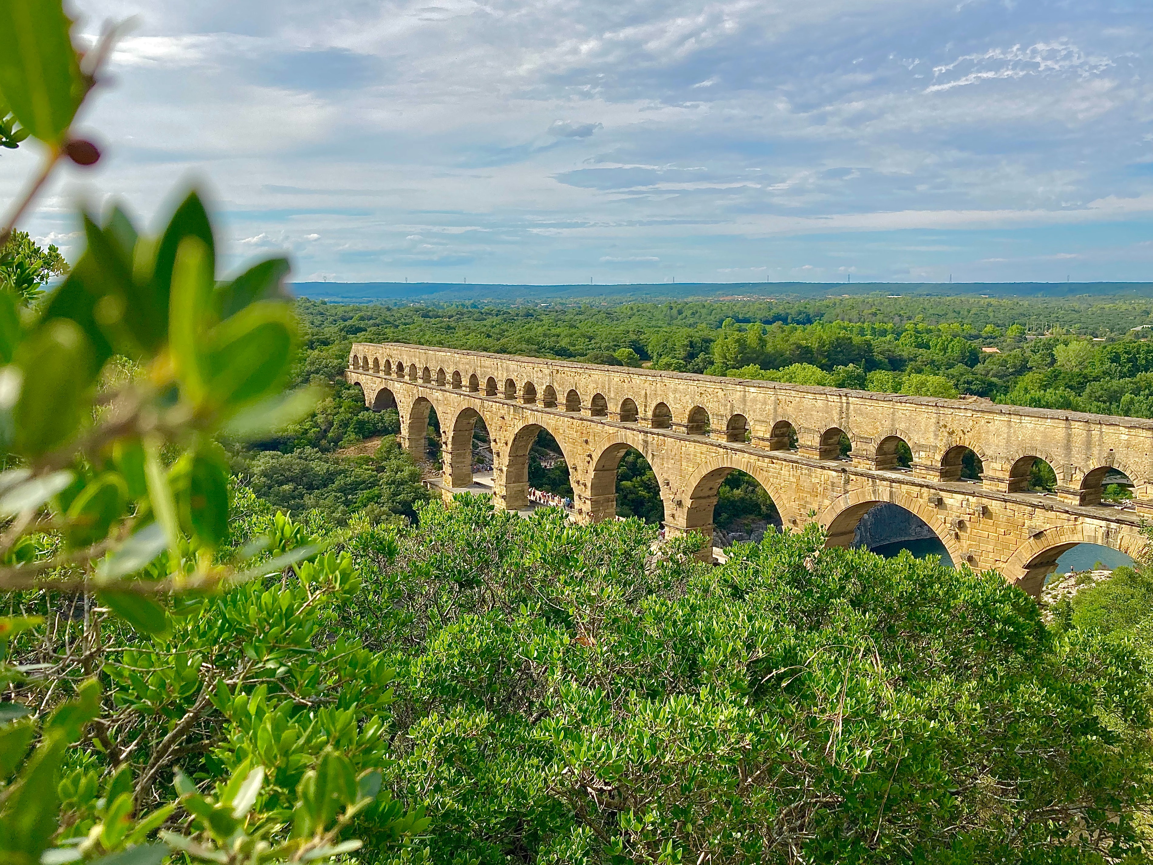 Pont du Gard vue du haut rive droite