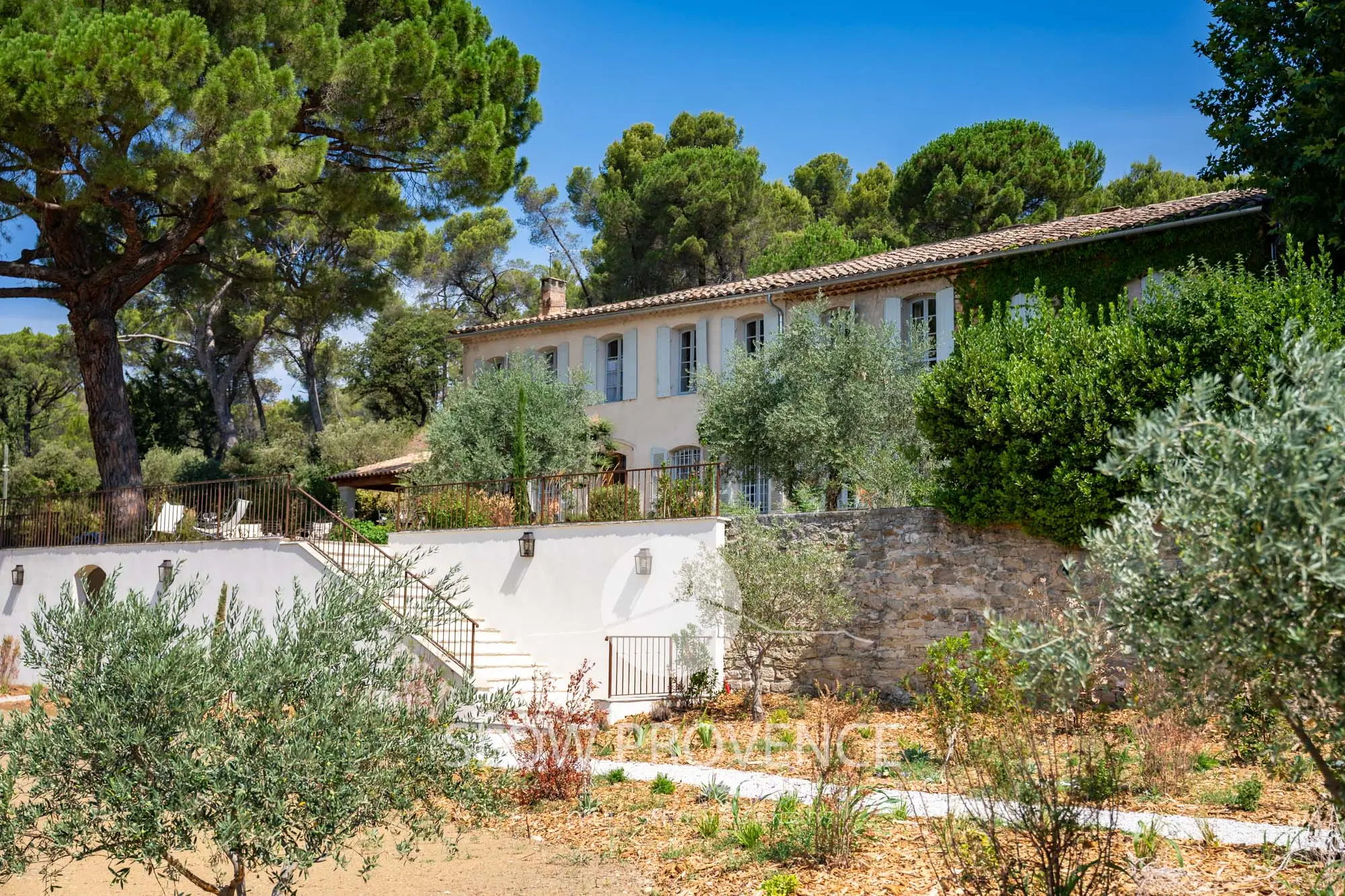 Bienvenue à la Bastide Pierrascas