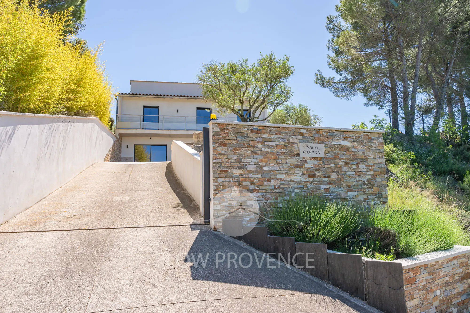 Toegang tot de villa met de auto