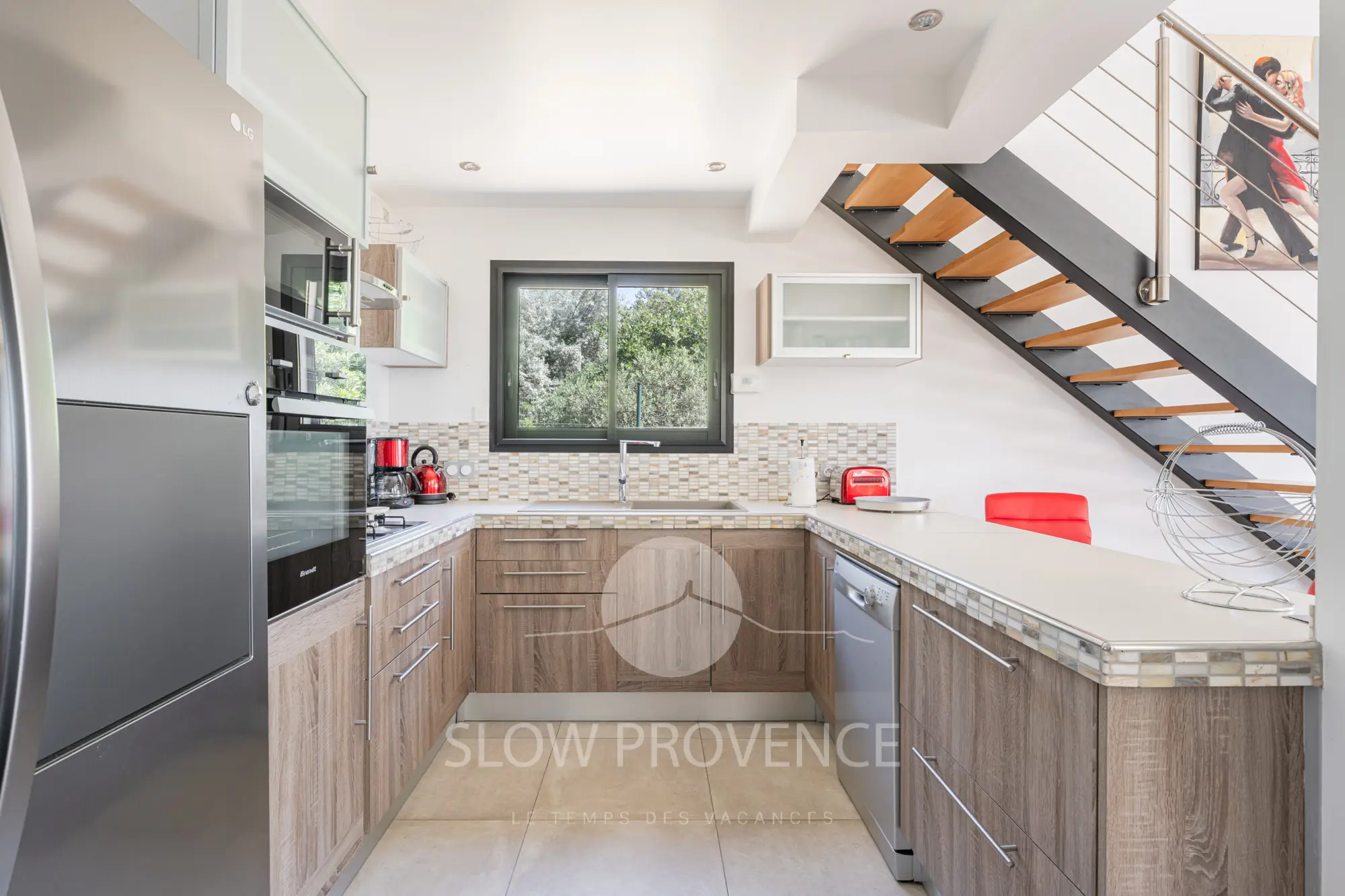 Uitgeruste en functionele keuken