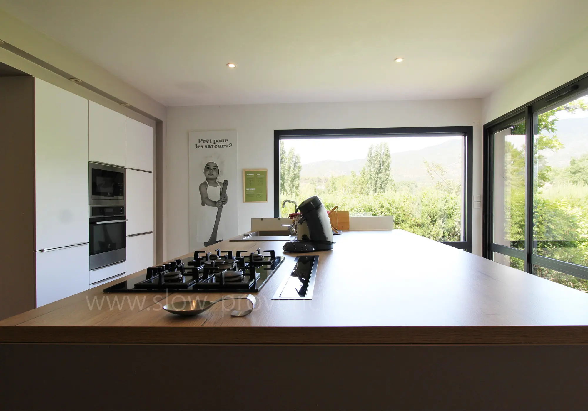 Centraal eiland voor gezellige momenten rond een goede maaltijd