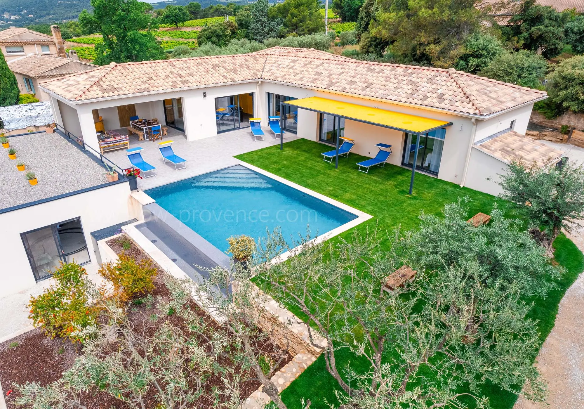 Welcome to La Grande Borie