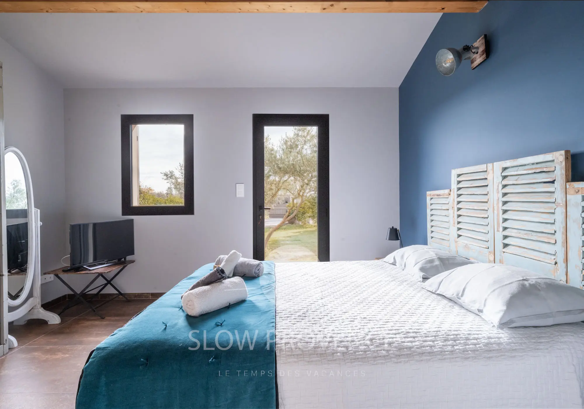 Comfortable, with access to the garden