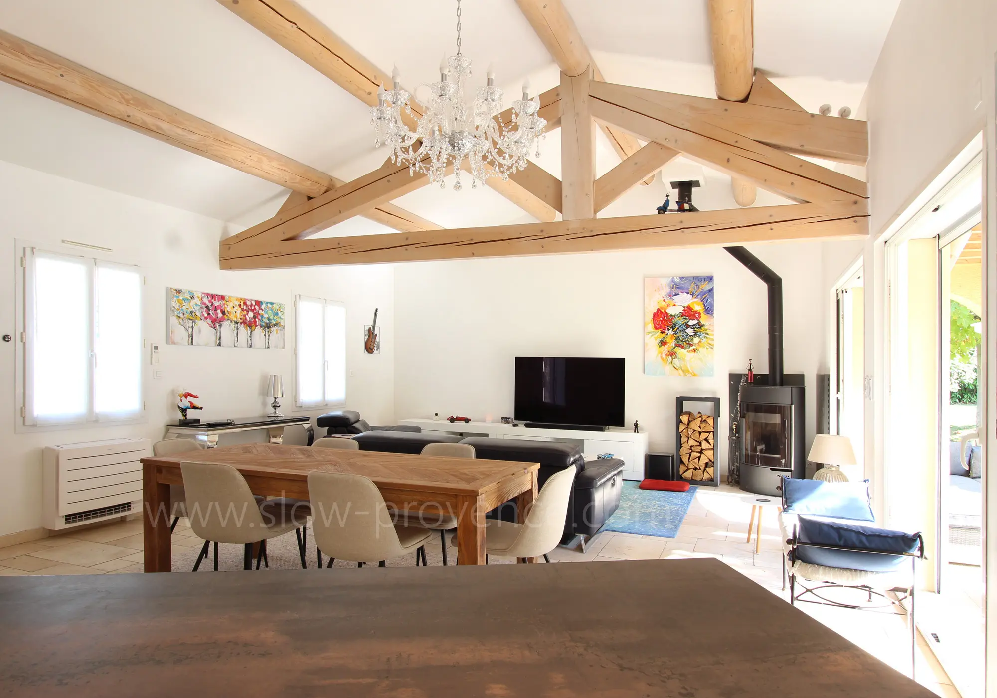 Living room open to the outside