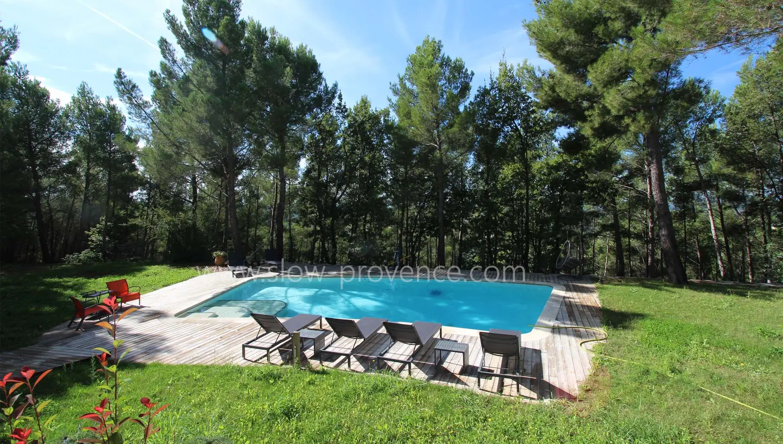 Private swimming-pool