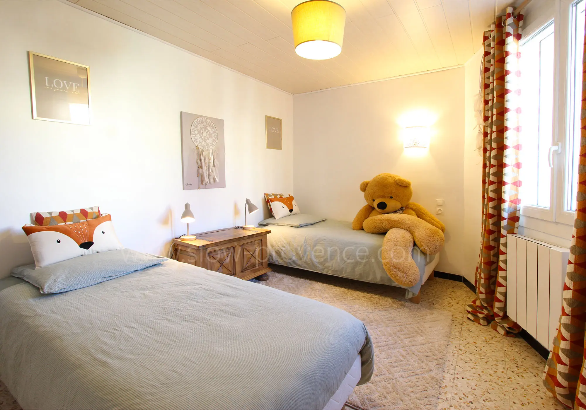 Room 3, ideal for children