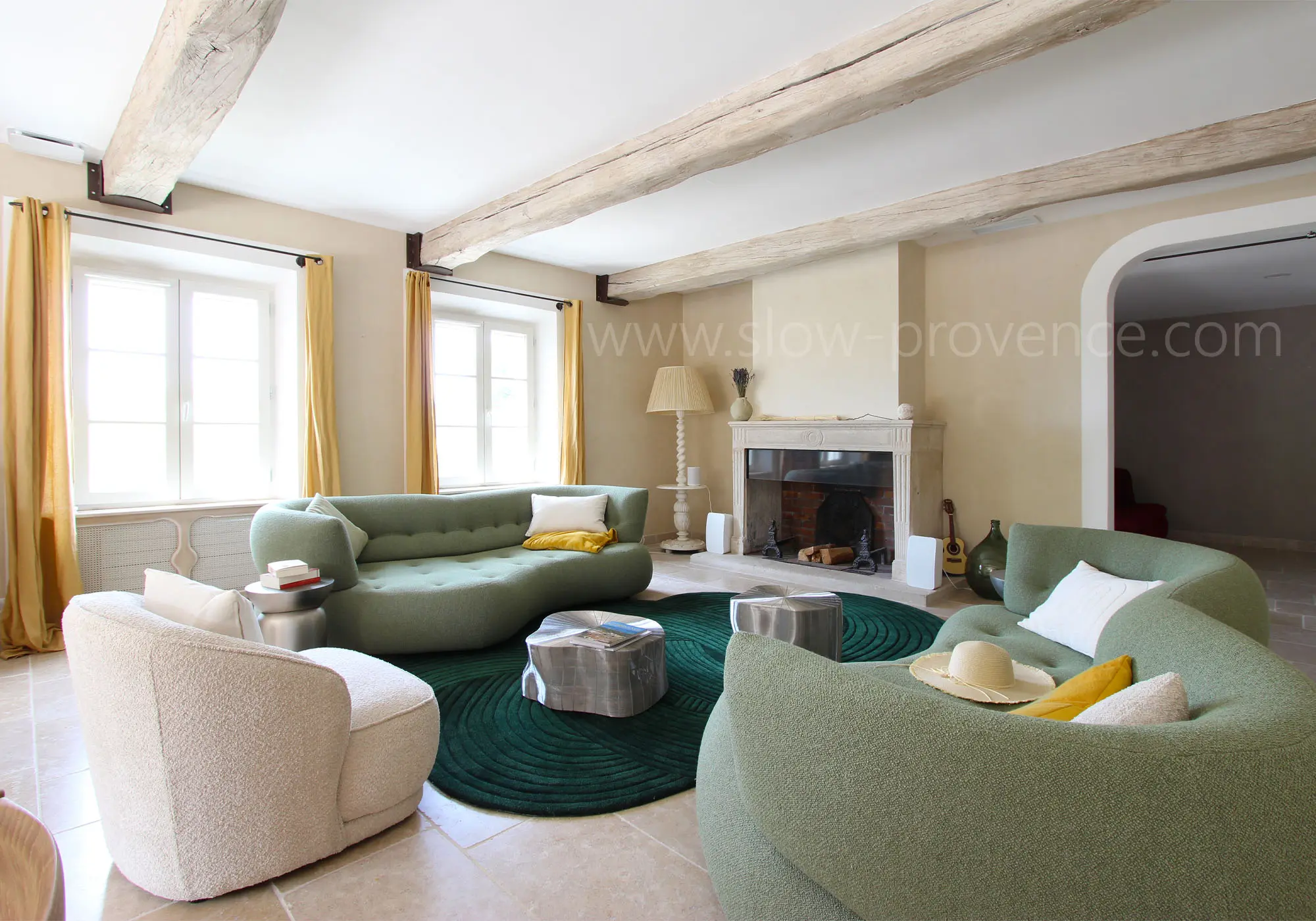 Cosy lounge for summer and winter evenings