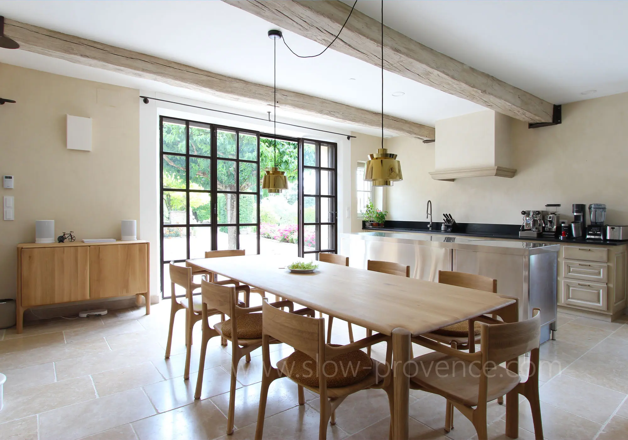 Always with high-quality furniture