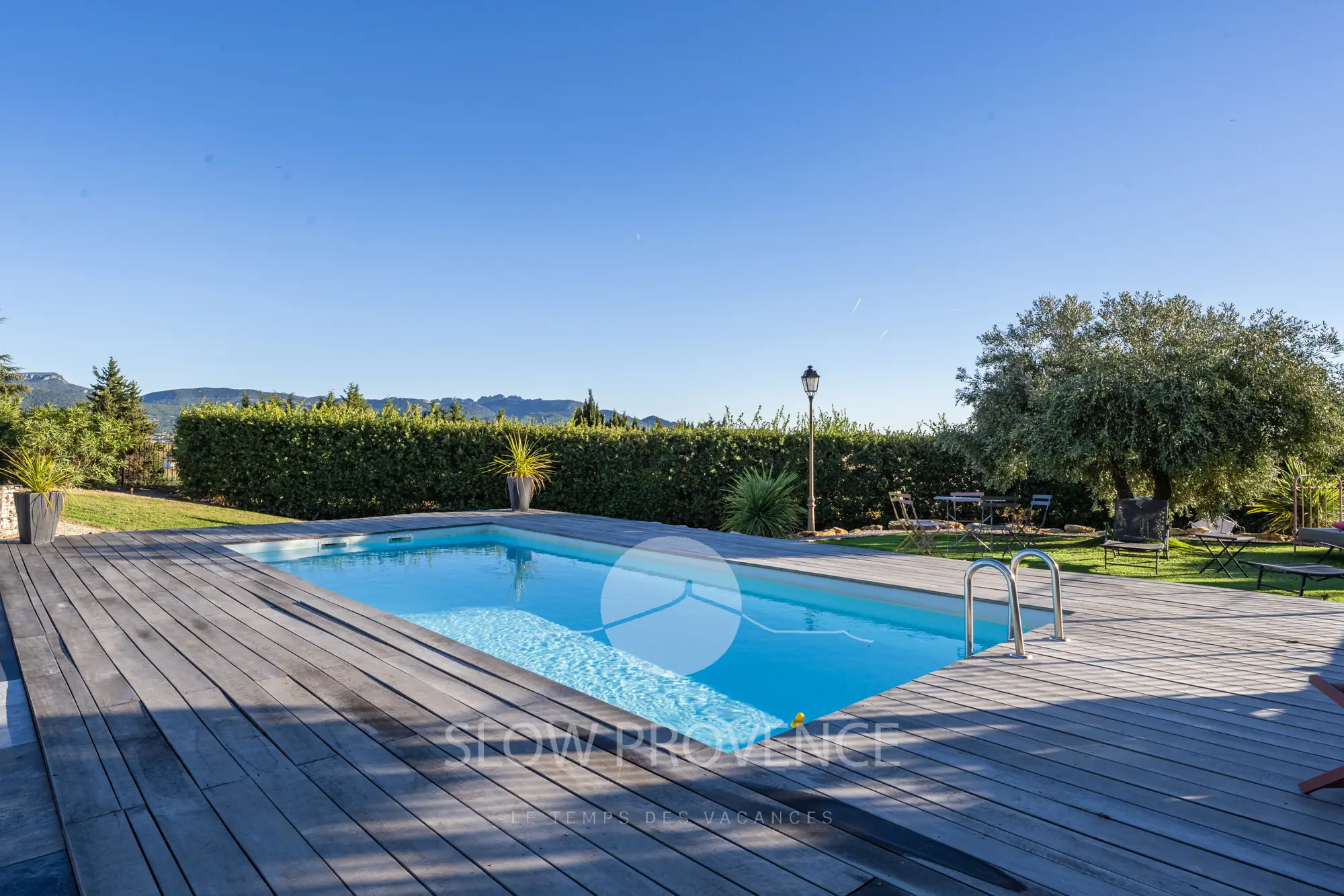 Private swimming pool 8x4m