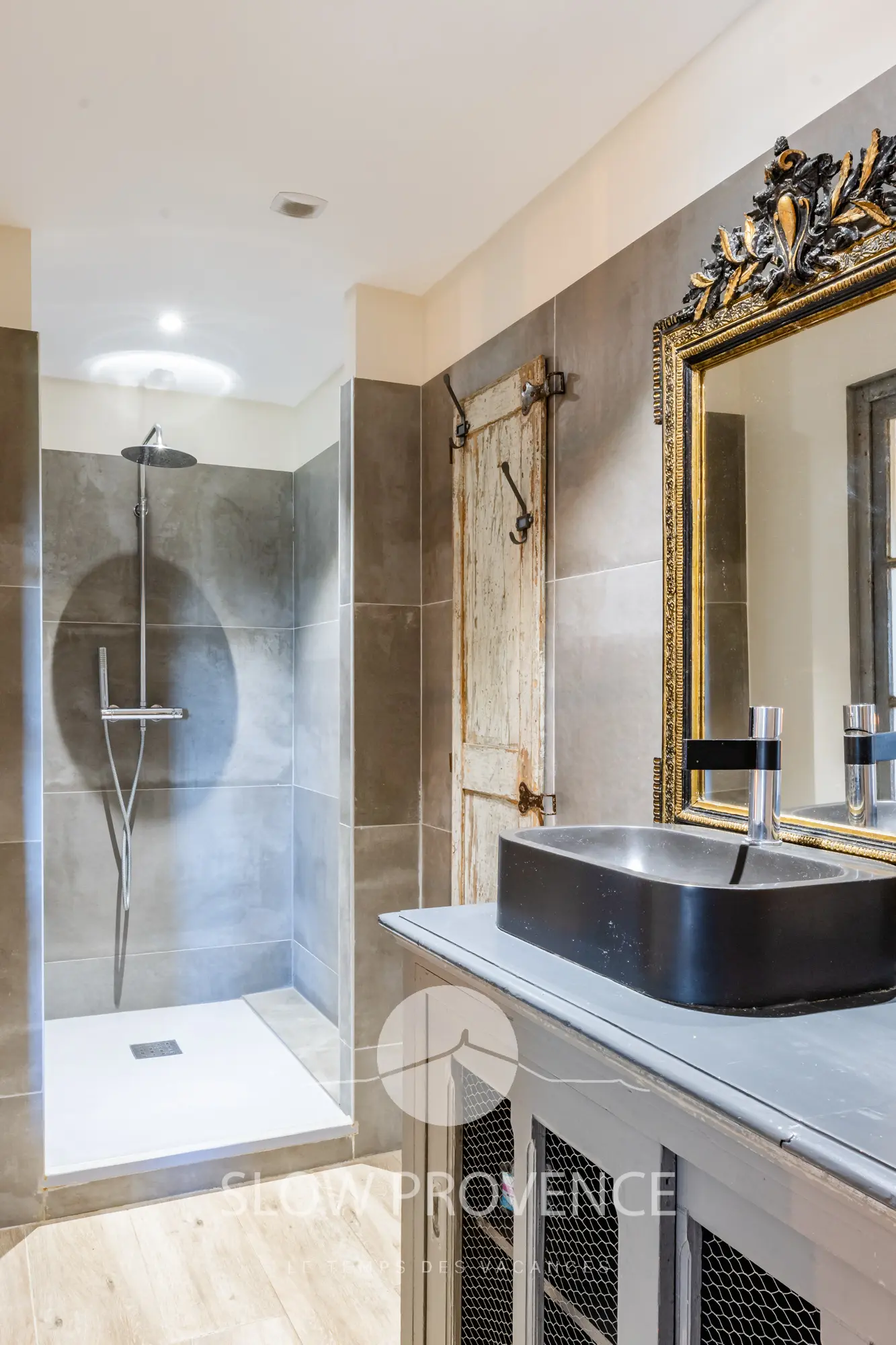 Salle de douche - chambre 7