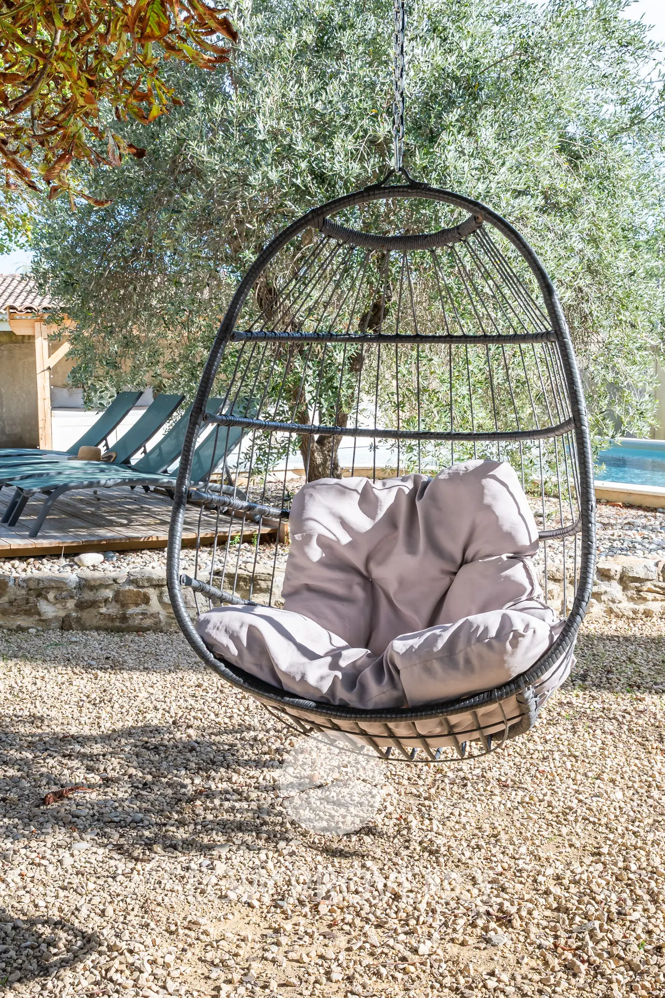 Hanging chair