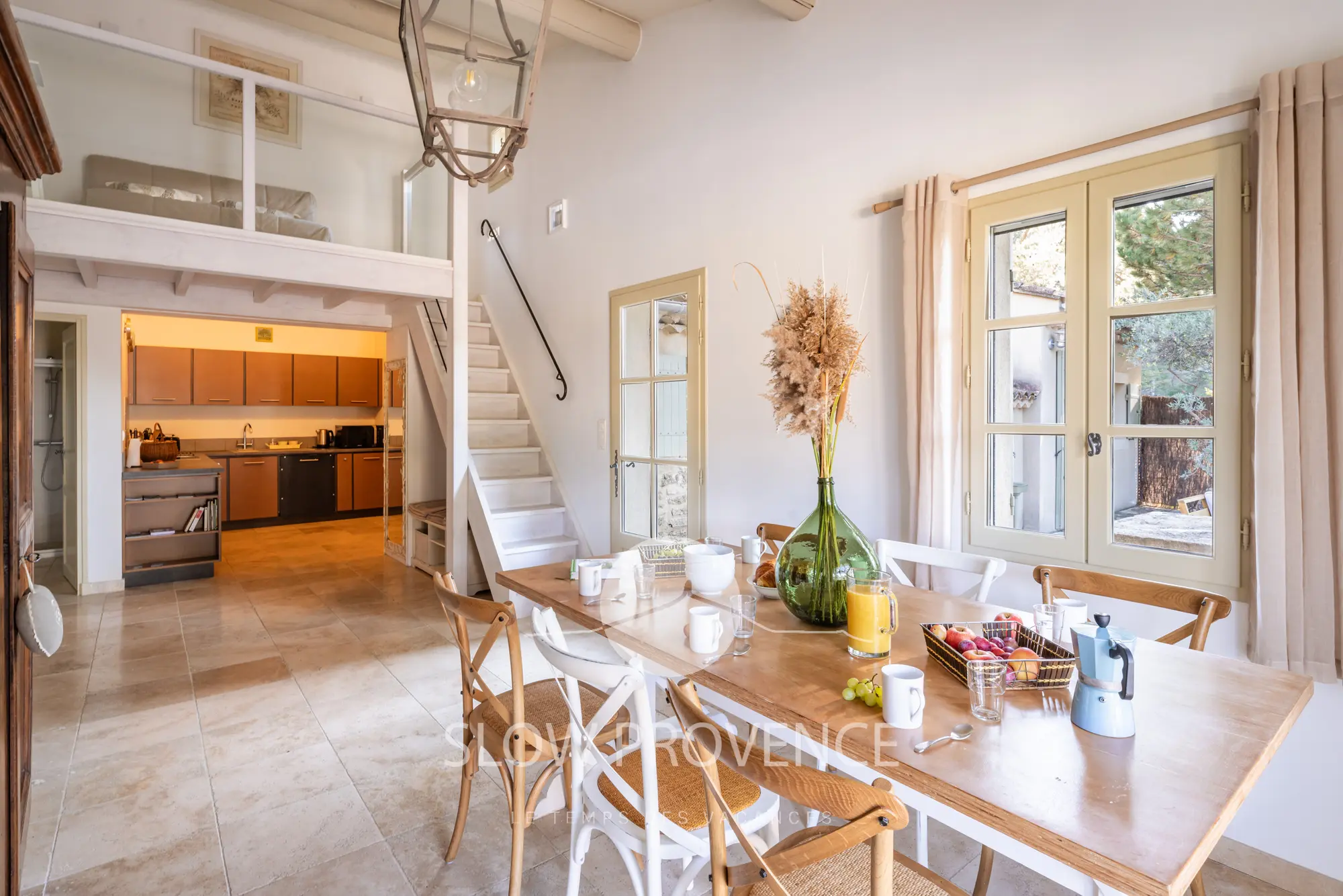 Open and bright living space