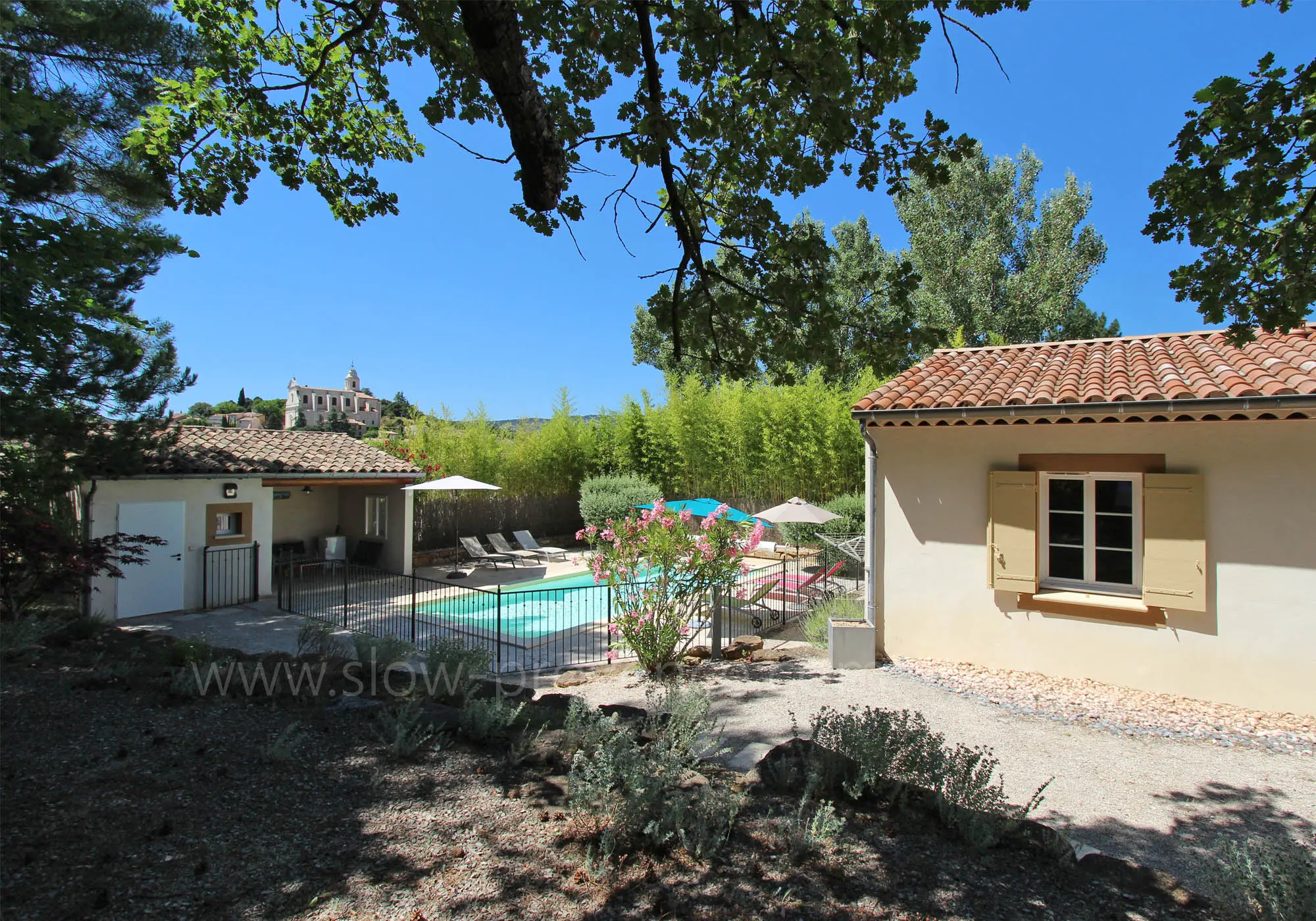 Willkommen in der Villa Chez André