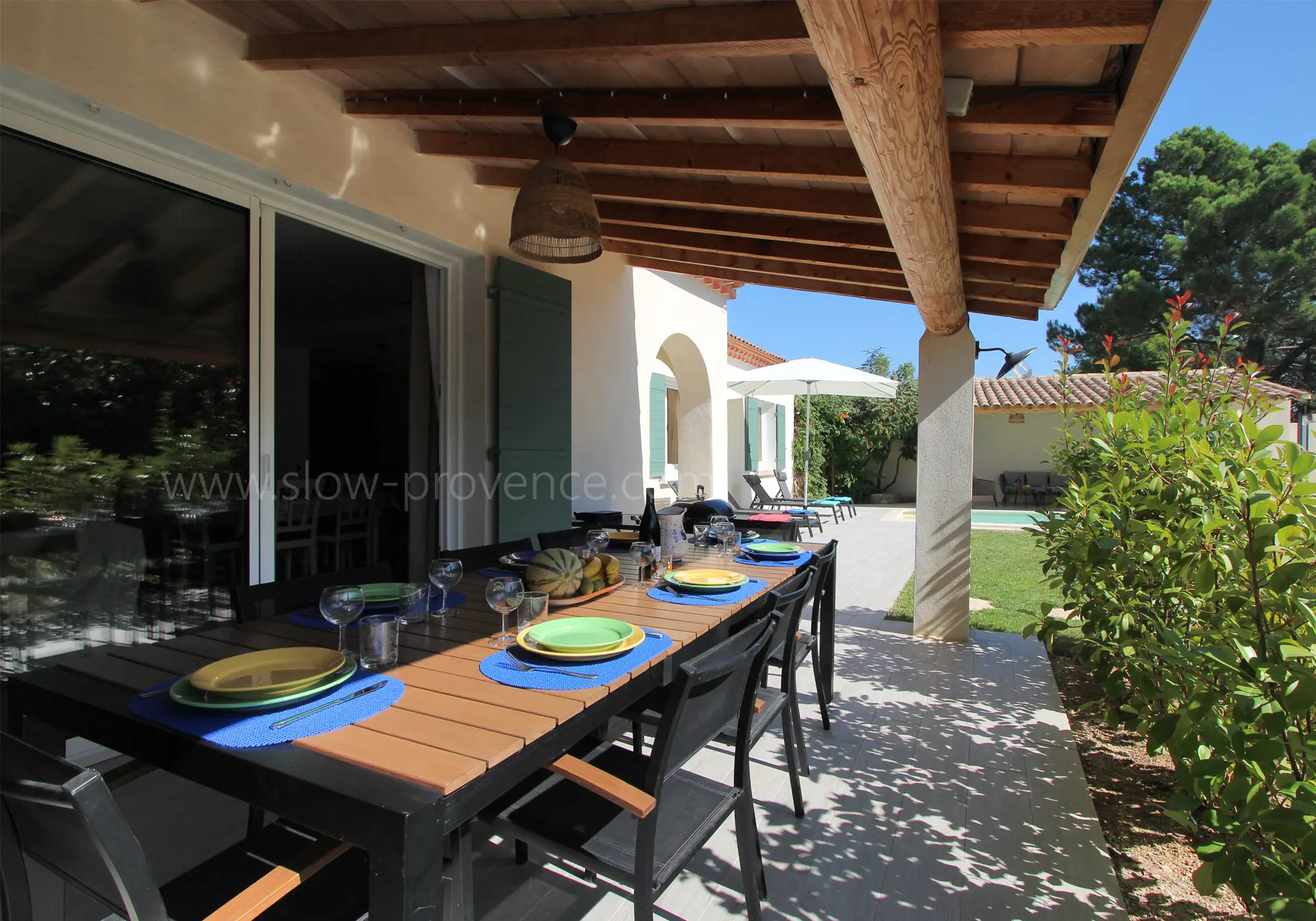 Aangename buitenruimtes ontworpen voor een heerlijke vakantie in de Provence