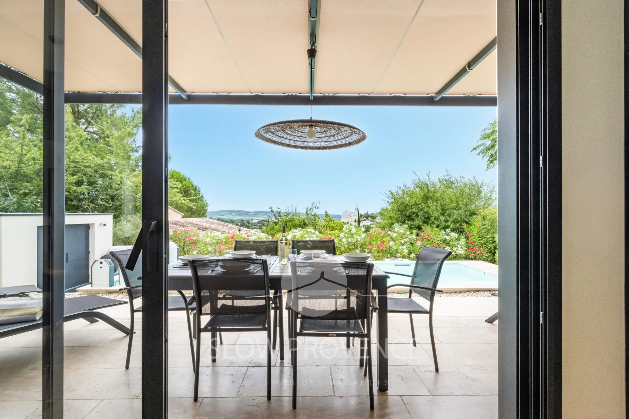 Ouverture sur la terrasse