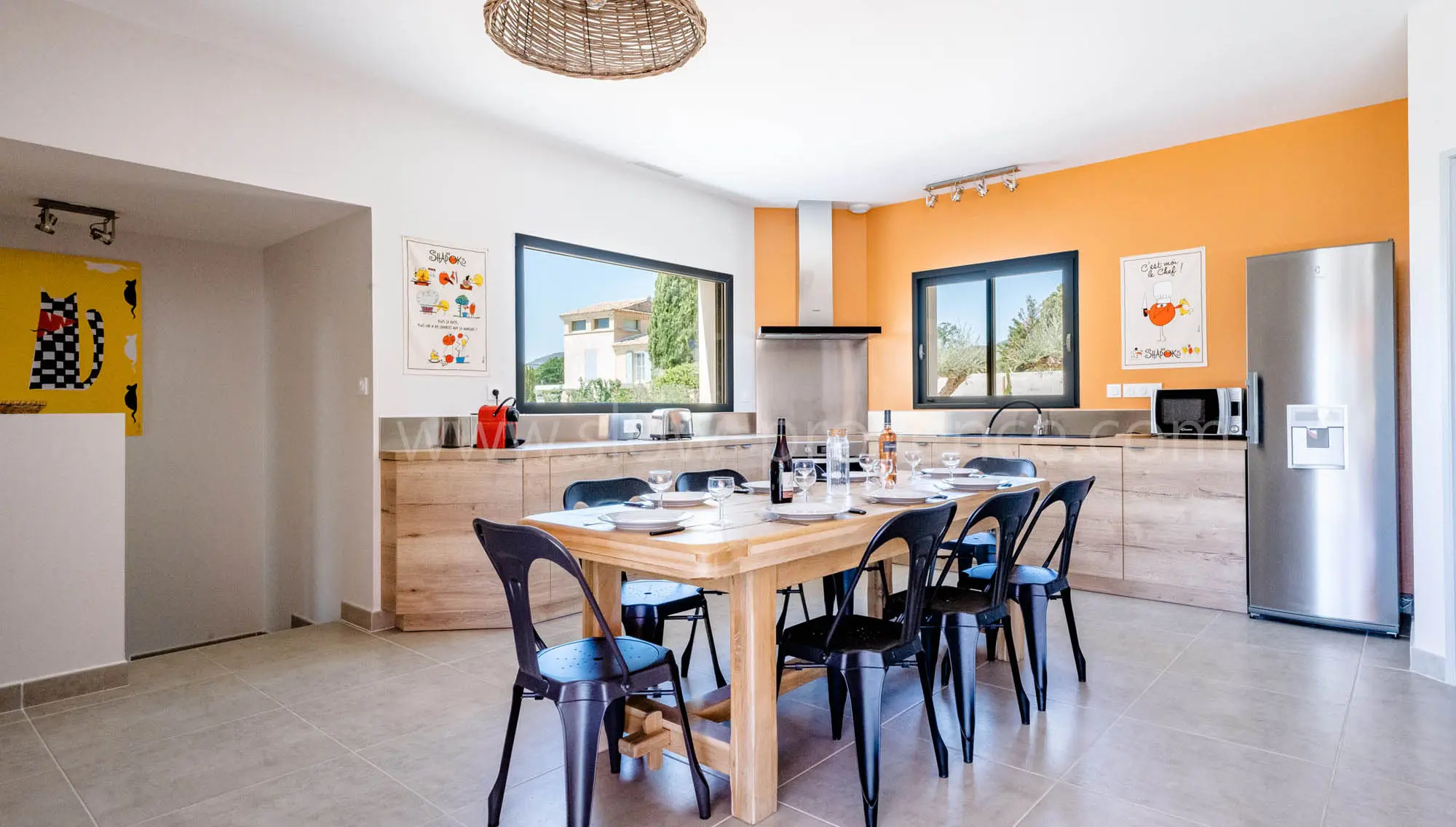 Well-equipped kitchen