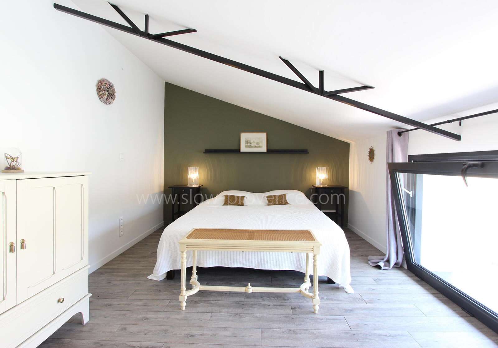 Bedroom 3: double bed (160x200cm)
