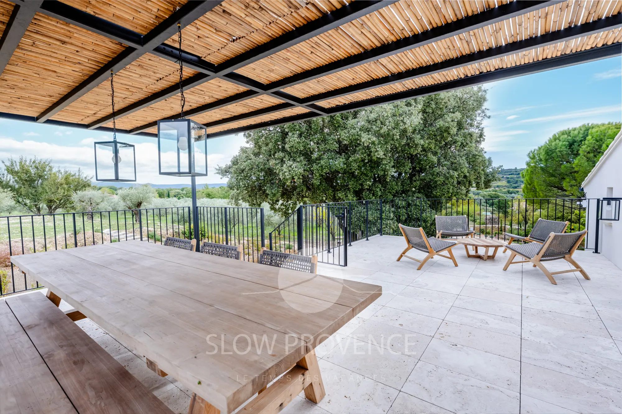 Second terrace with view of Ventoux
