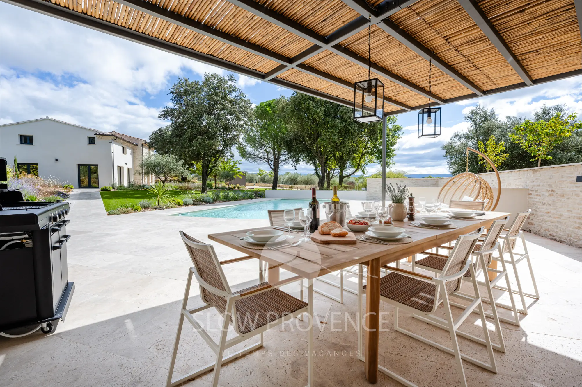 Shaded terrace for your family meals