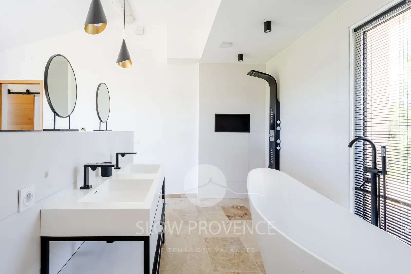 Chambre 3 - Salle de bain privative